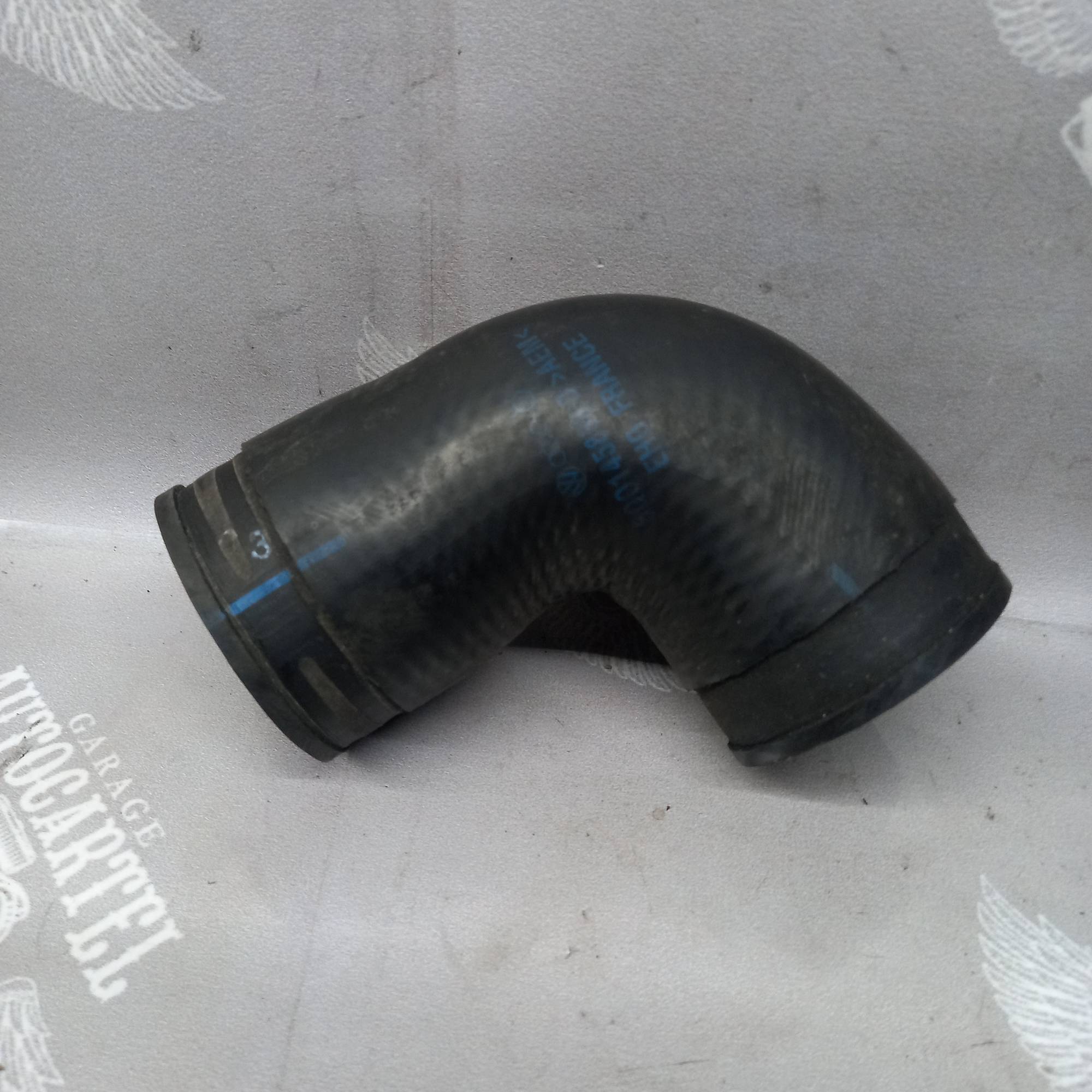 Патрубок інтеркулера Skoda Fabia I 99-07 1.9tdi 6q0145838d