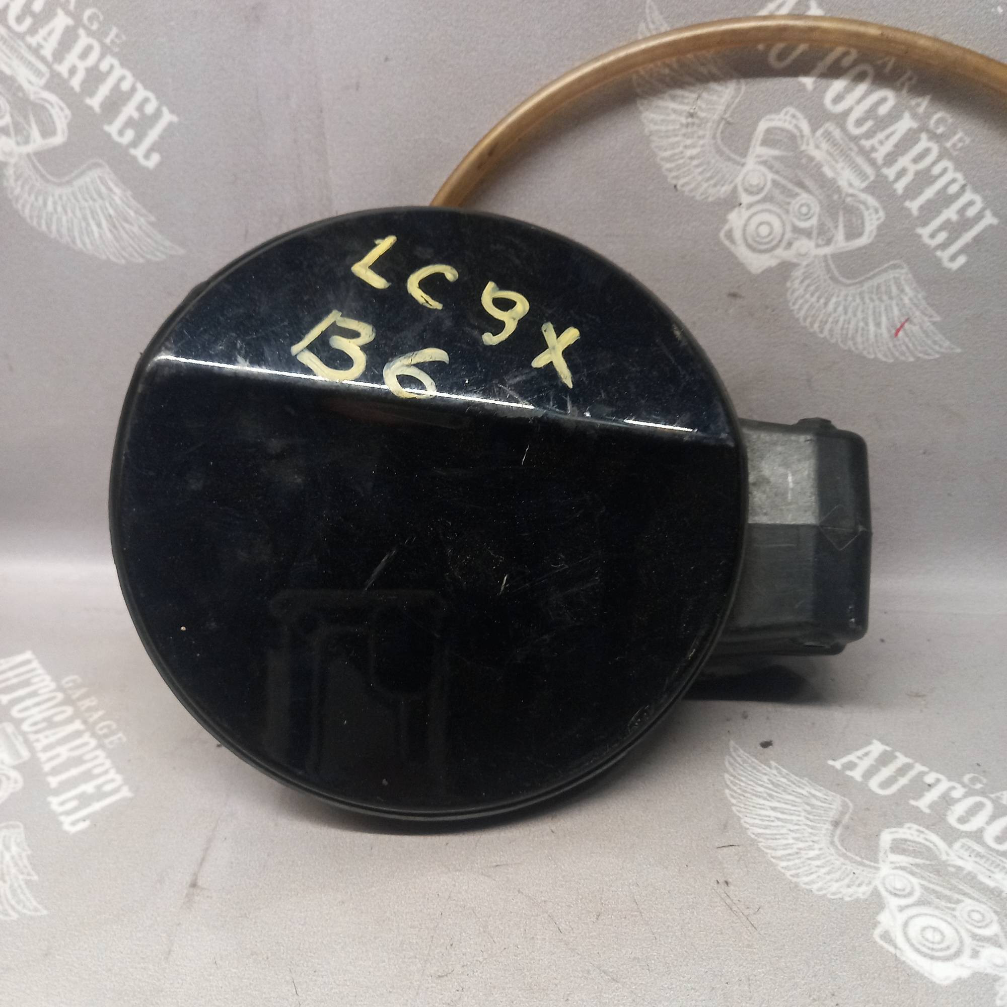 Лючок бензобака седан VW Passat B6 (2005-2010) 3c5809857,21455919