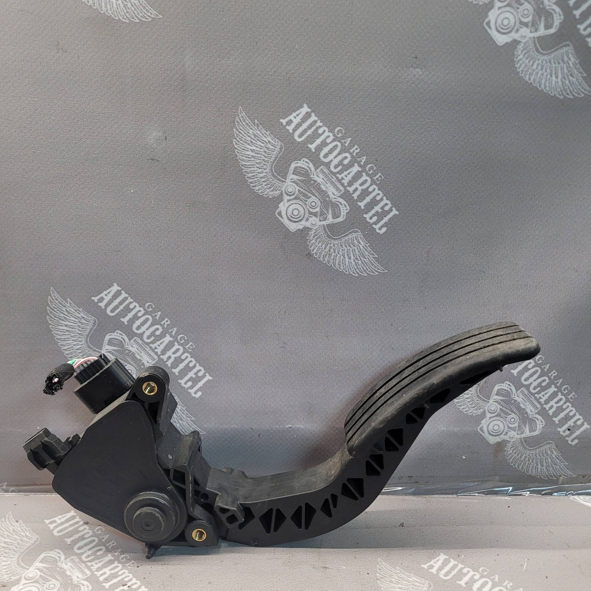 Педаль газа 180020024R Opel Vivaro B/ Renault Scénic III/ Trafic III