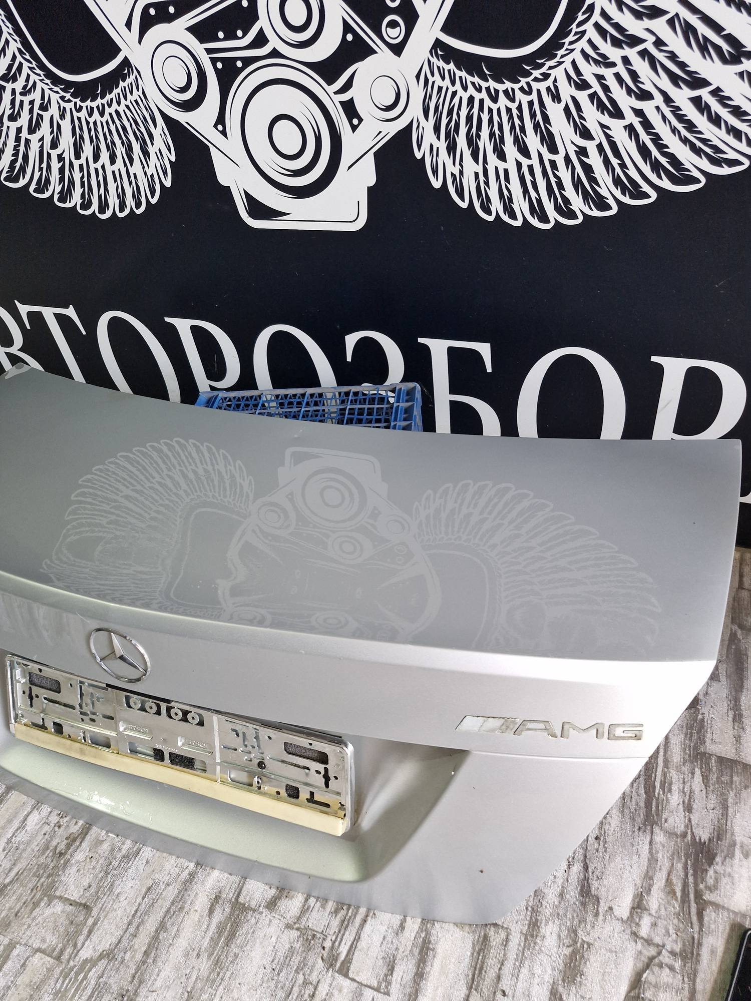 Кришка багажника седан Mercedes W204 c class,2007—2014 21511097