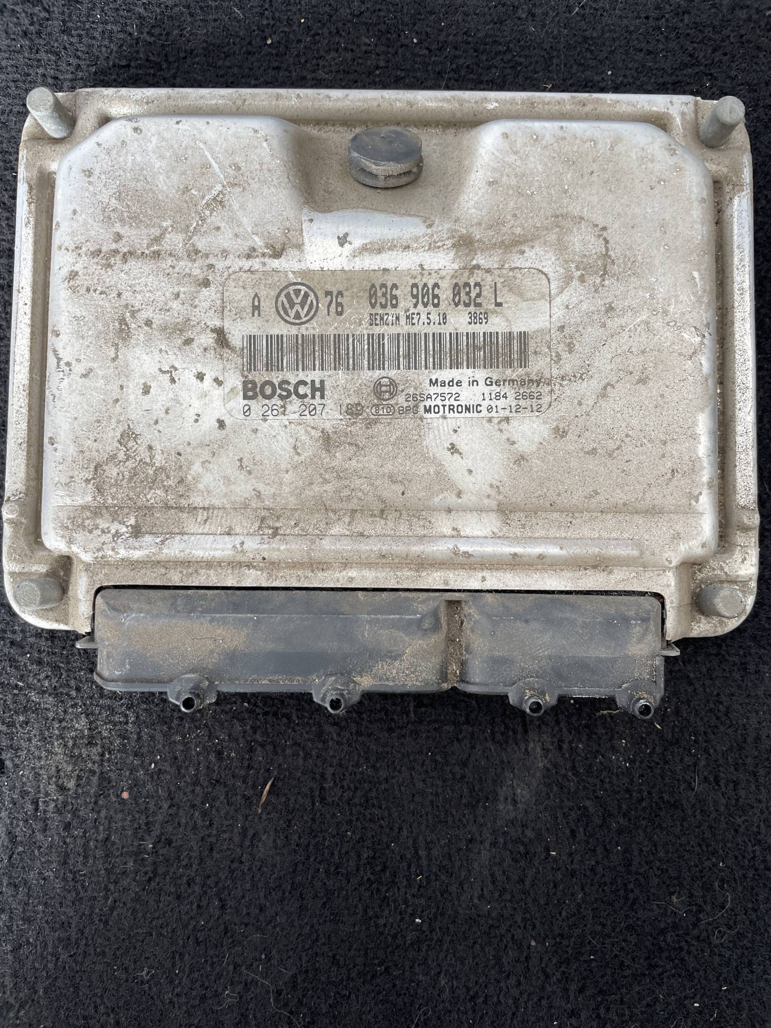 Блок управління двигуном ЕБУ VW GOLF IV 1.4 036906032L