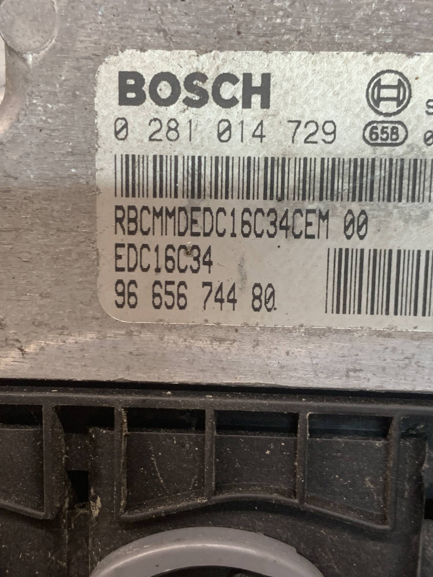 Блок керування двигуна Citroen C4 Grand Picasso Peugeot 3008 5008 1.6 hdi 9665674480