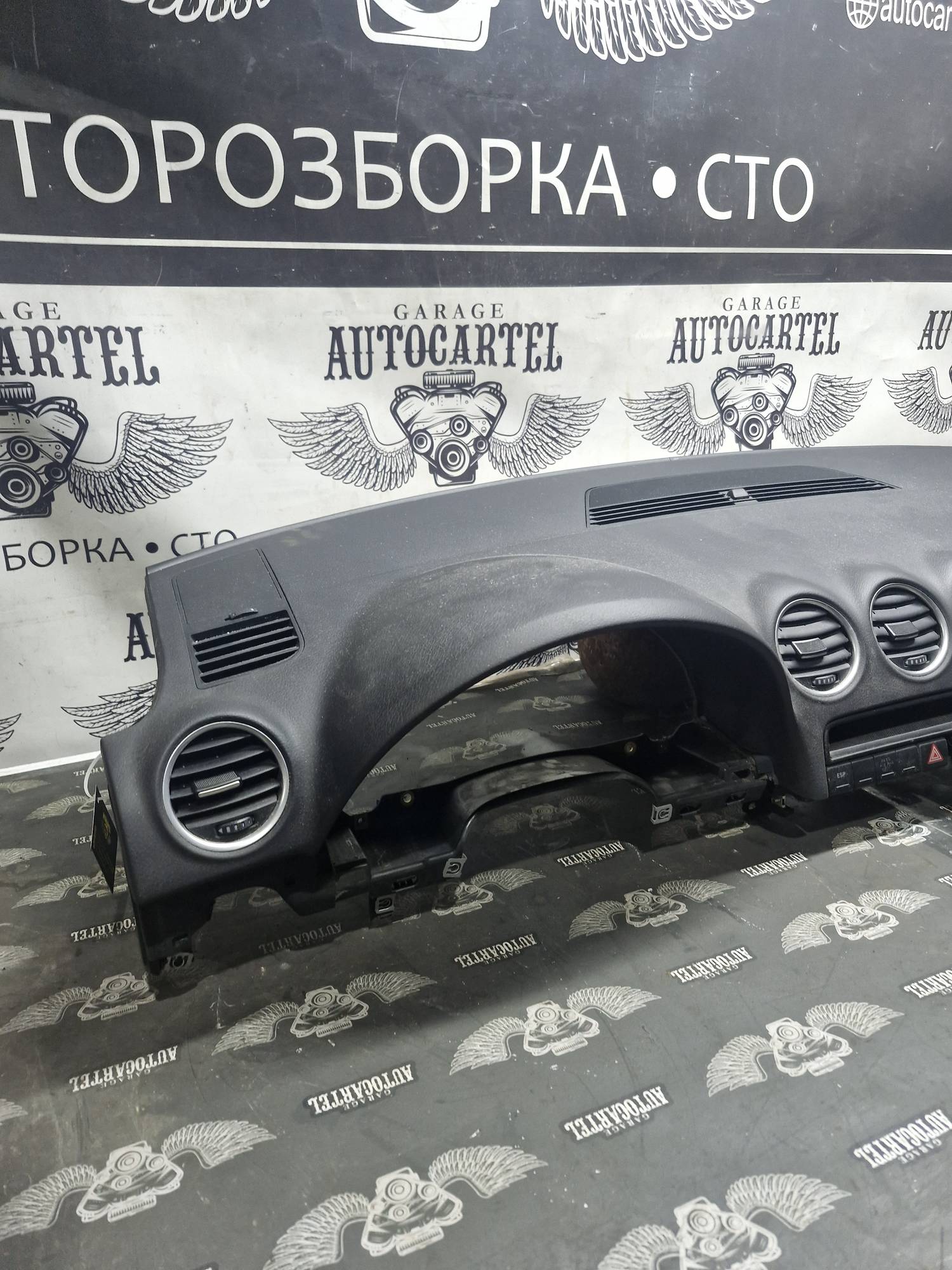Торпедо Seat Exeo 08-13 21719431