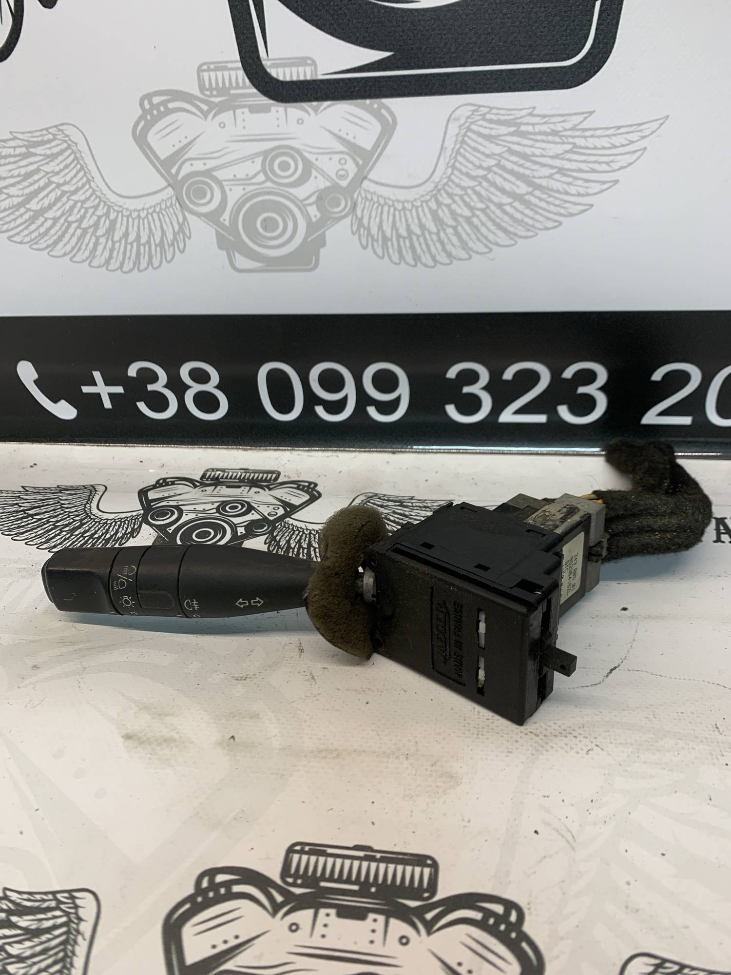 Перемикач поворотів світла фар Fiat Scudo Peugeot Expert Citroen Berlingo 96236415zl