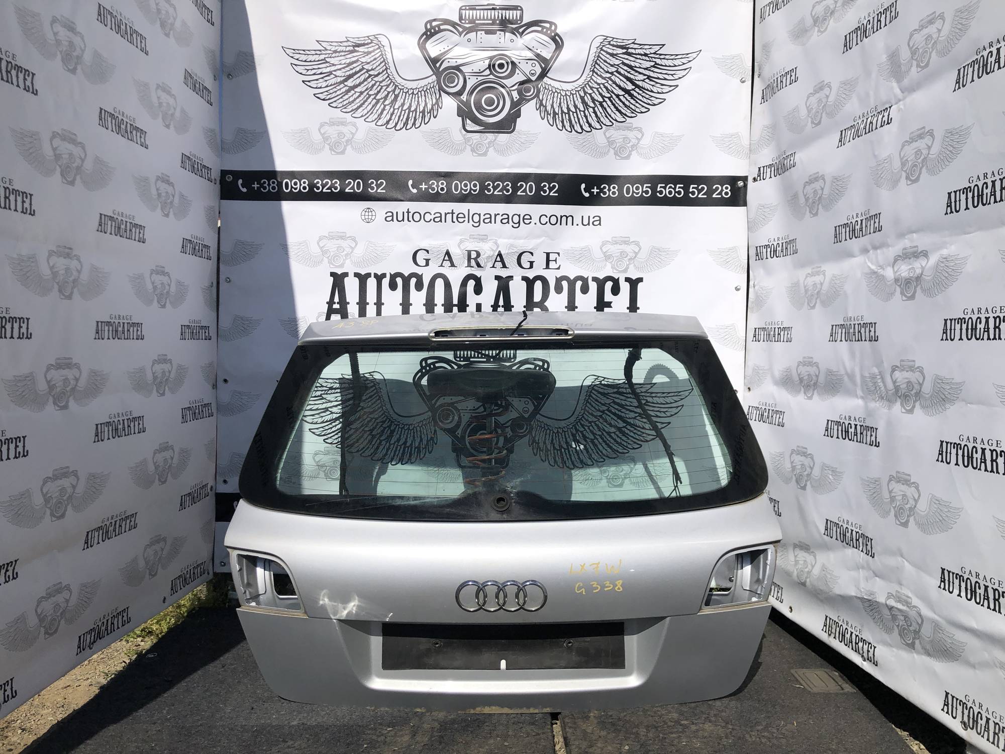 Задня ляда кришка багажника Audi A3 8P 21101564