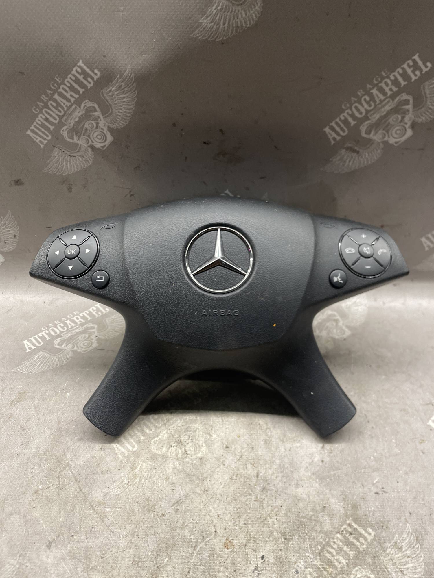 Подушка безпеки водійська (AirBag) Mercedes W204 310484596162aj