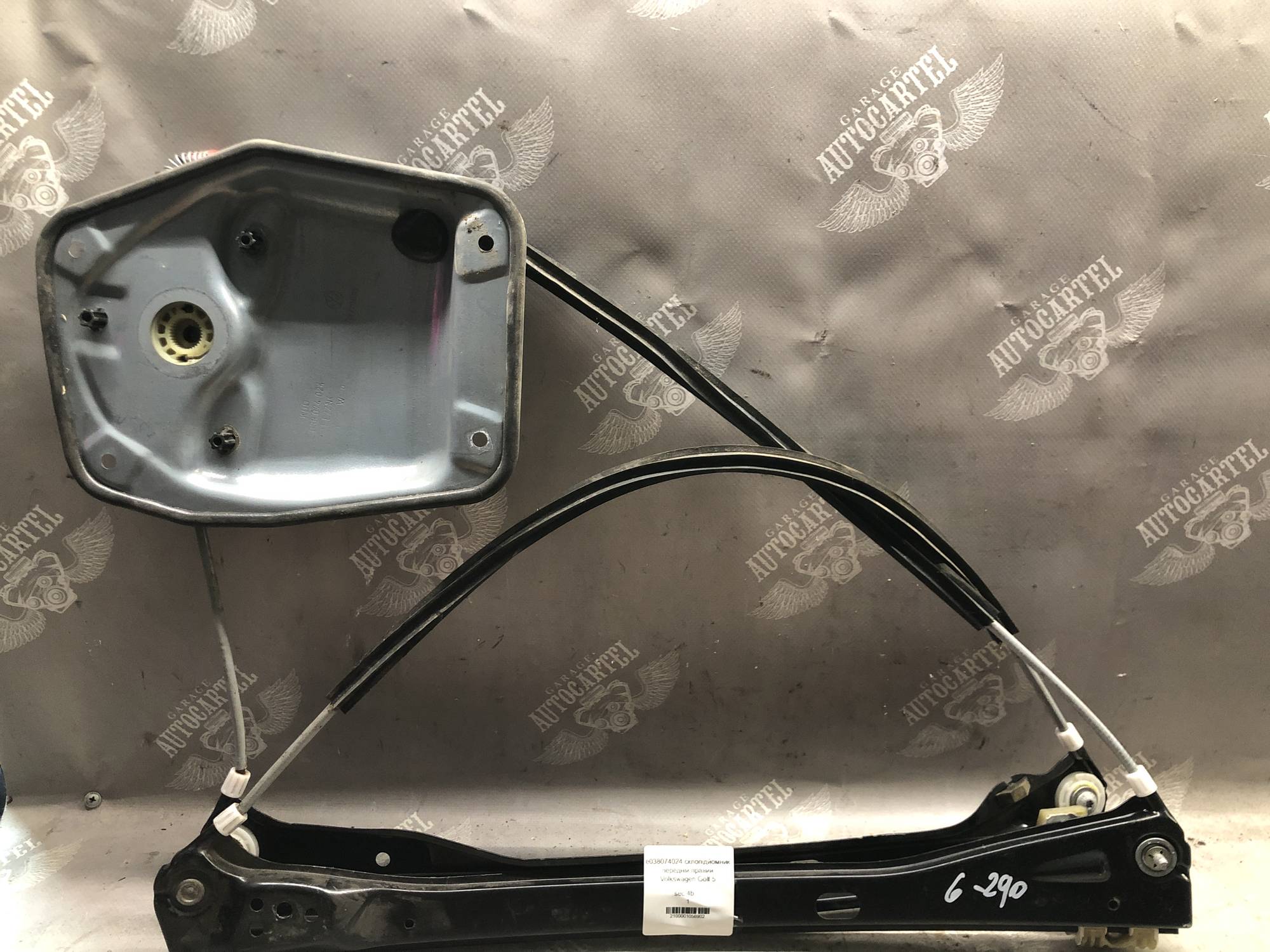 e038074024 склопідйомник передній правий Volkswagen Golf 5