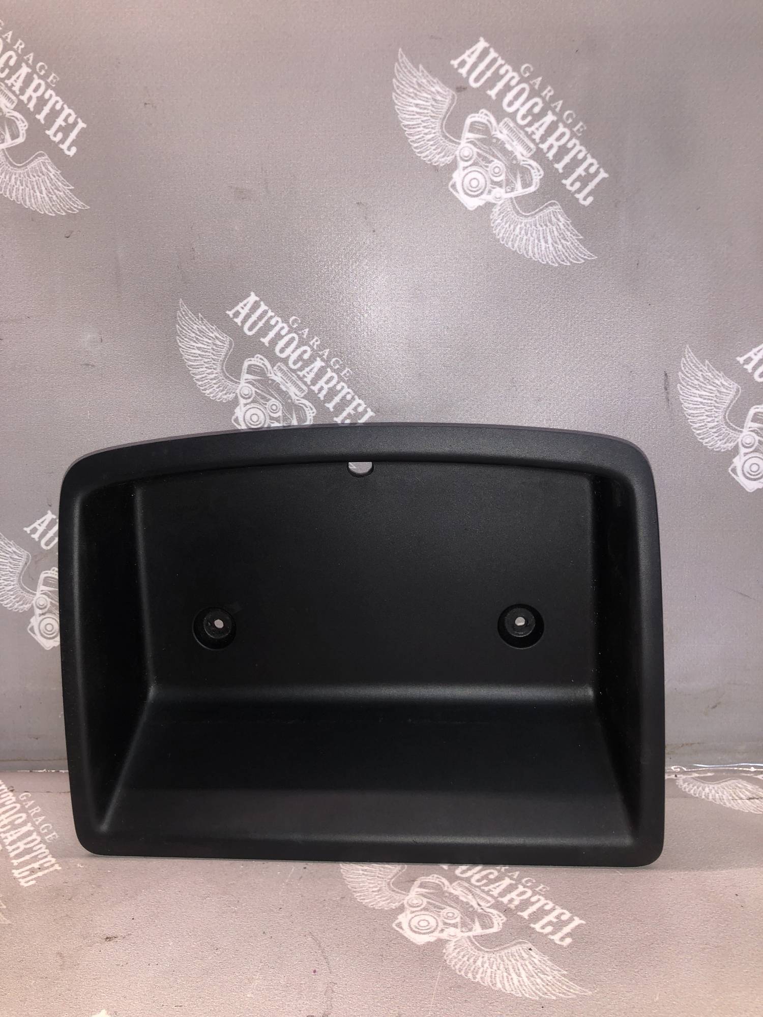 1k0857921b Защитна полка консолі Volkswagen Golf 5