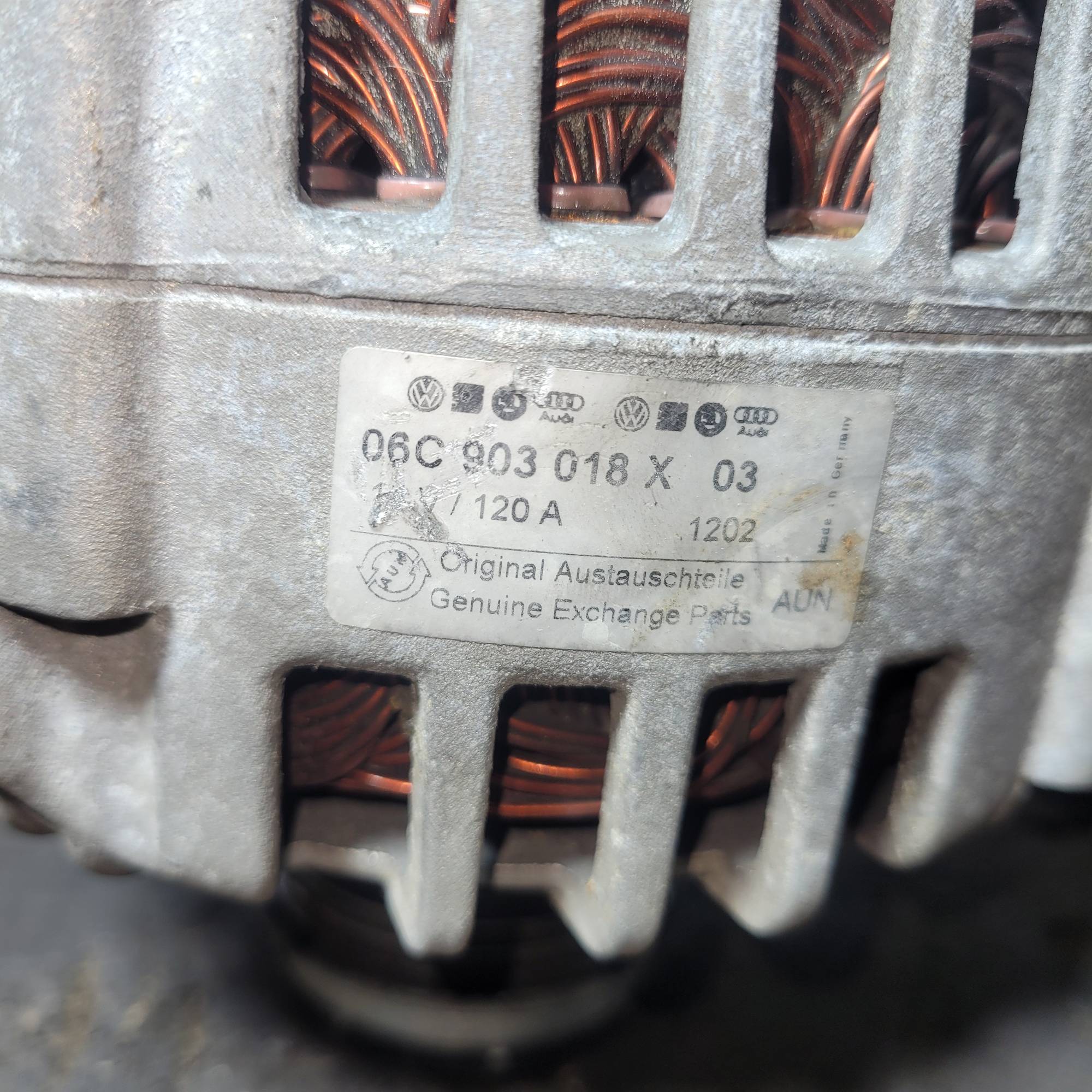 Генератор 120a audi a8 d2 2, 8 бензин 06c903018x
