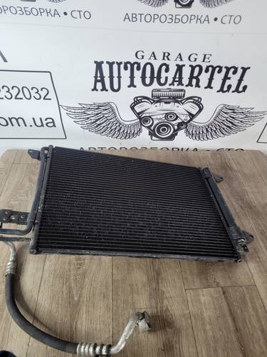 1k0820411g Радіатор кондиціонера Volkswagen Golf 5 Skoda Octavia A52003