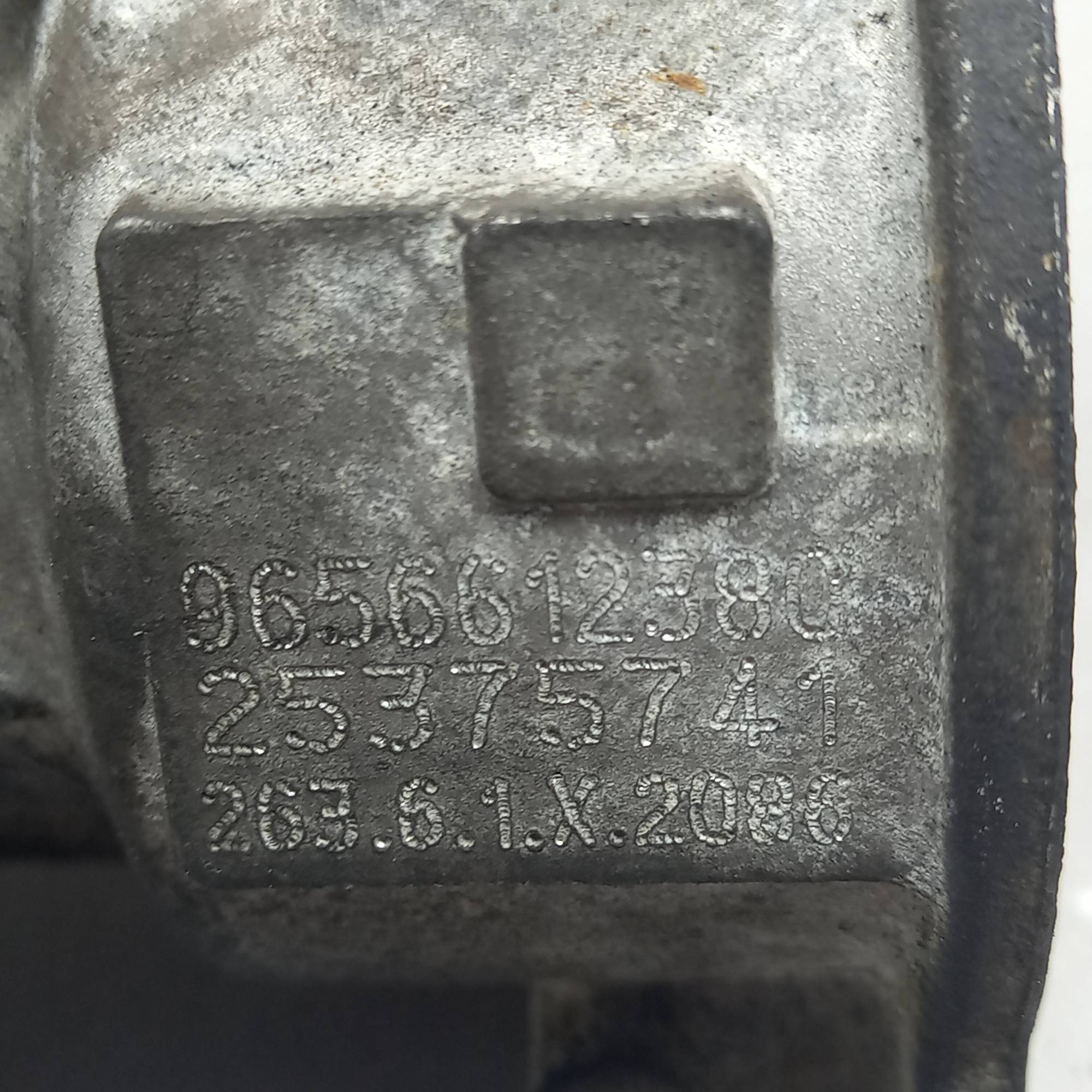 Клапан EGR електр PEUGEOT 407 2.0 hdi 03-11 9656612380