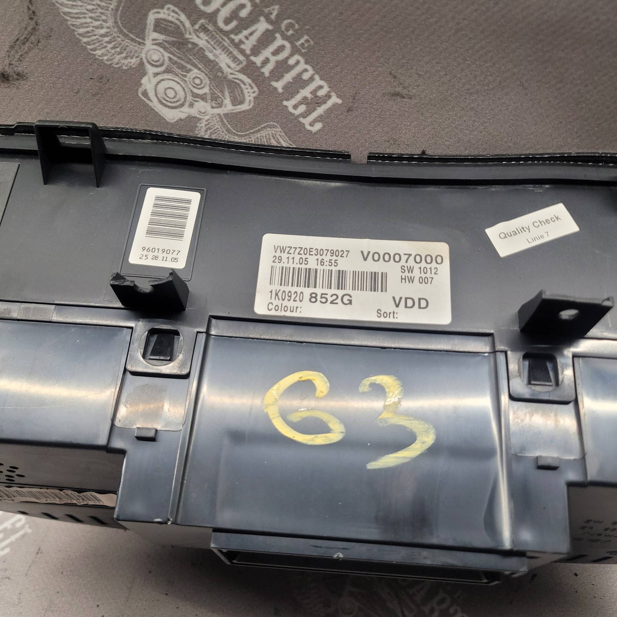 Щиток приборов Volkswagen GOLF PLUS 2005-2014 (Фольксваген Гольф), 1K0920852G