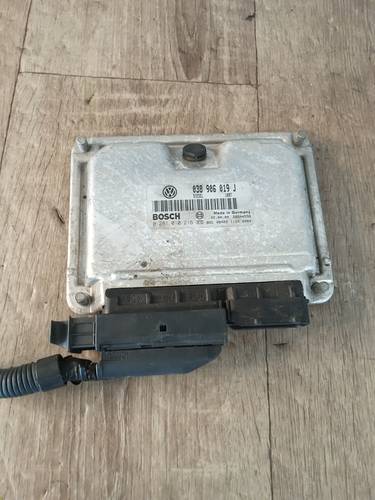 038906019j Блок управління двигуном Volkswagen Sharan 1