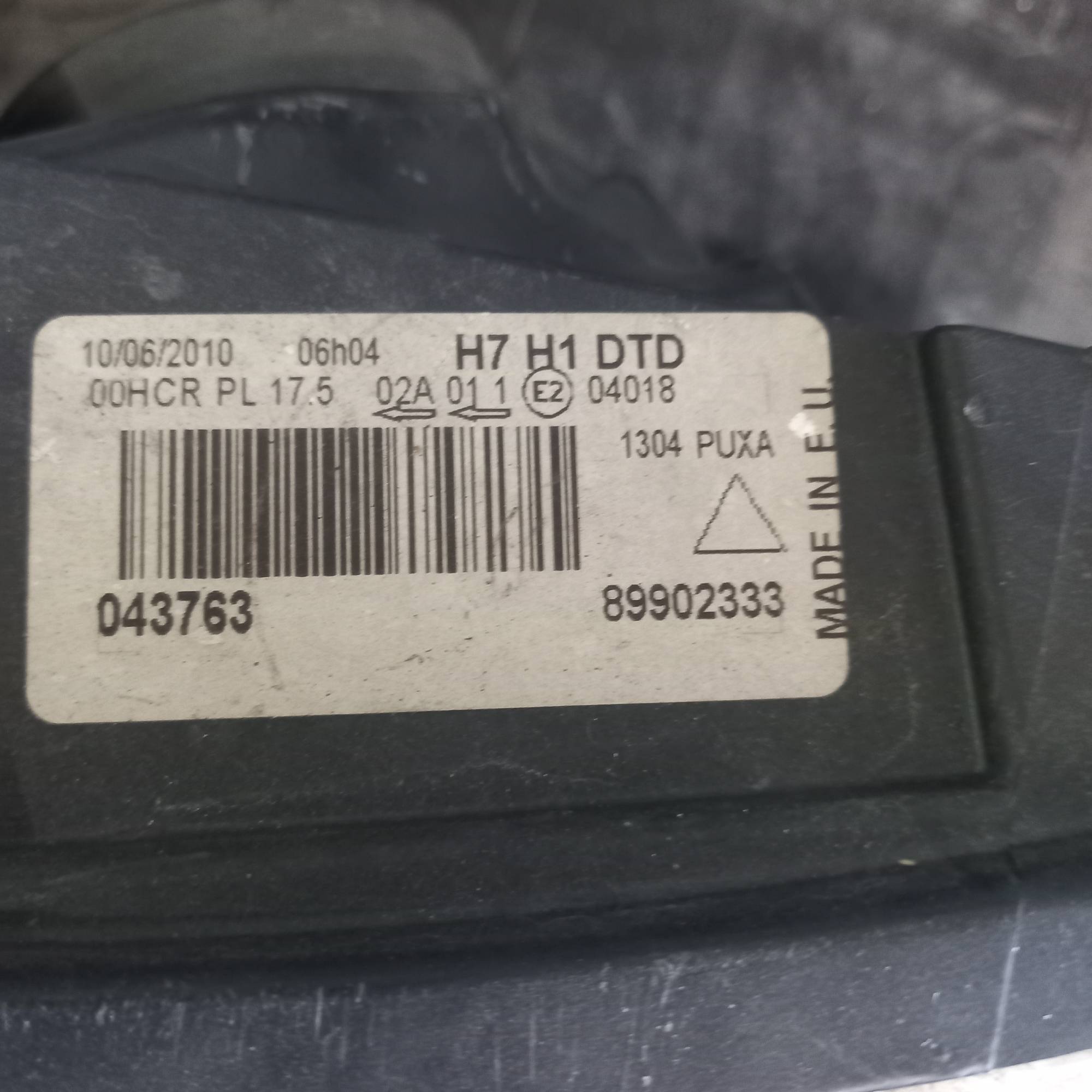 Фара передня права перед citroen c4 89902333, 043281