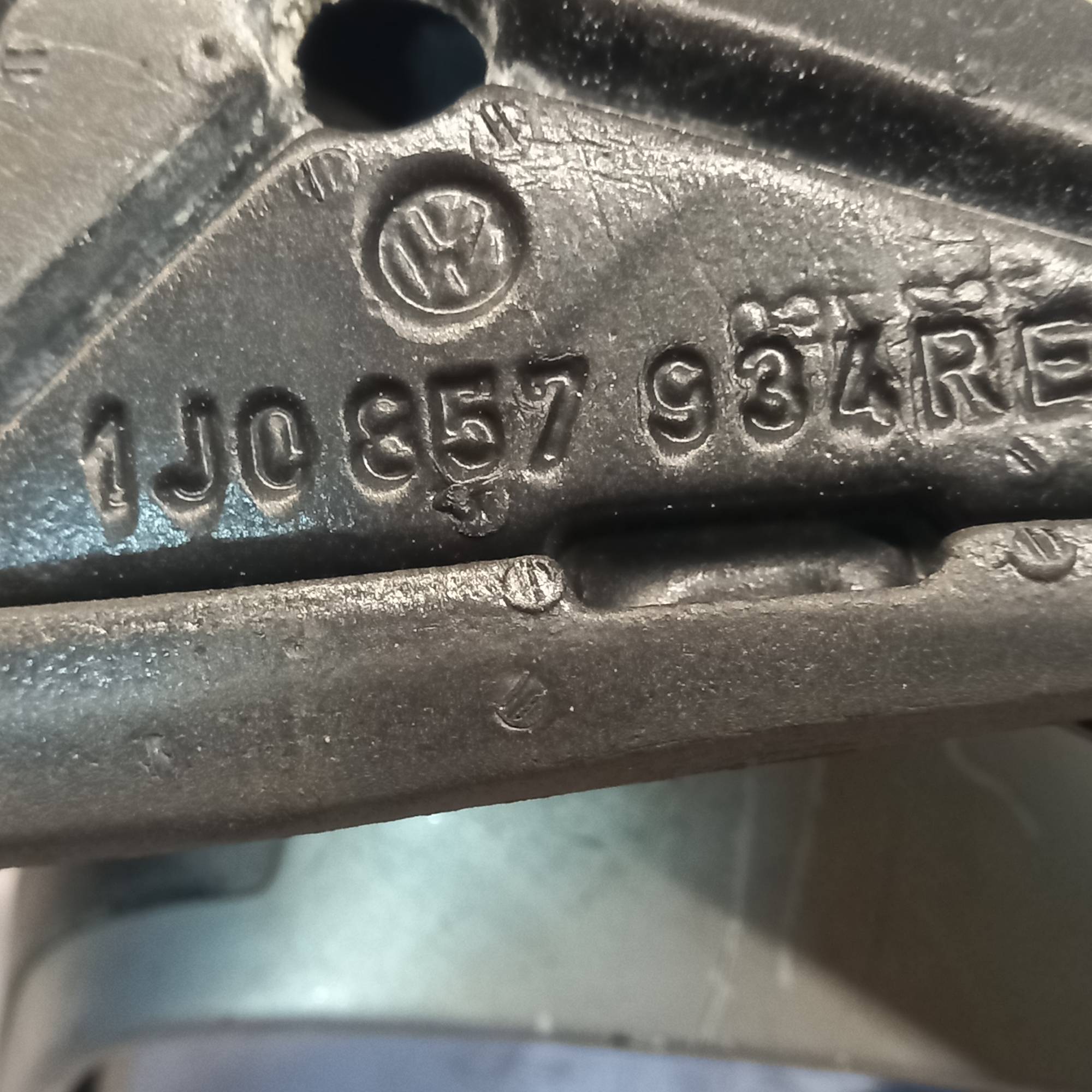 1j0857934 Дзеркало праве Golf 4 1998-2006 5 пін 2100000563234