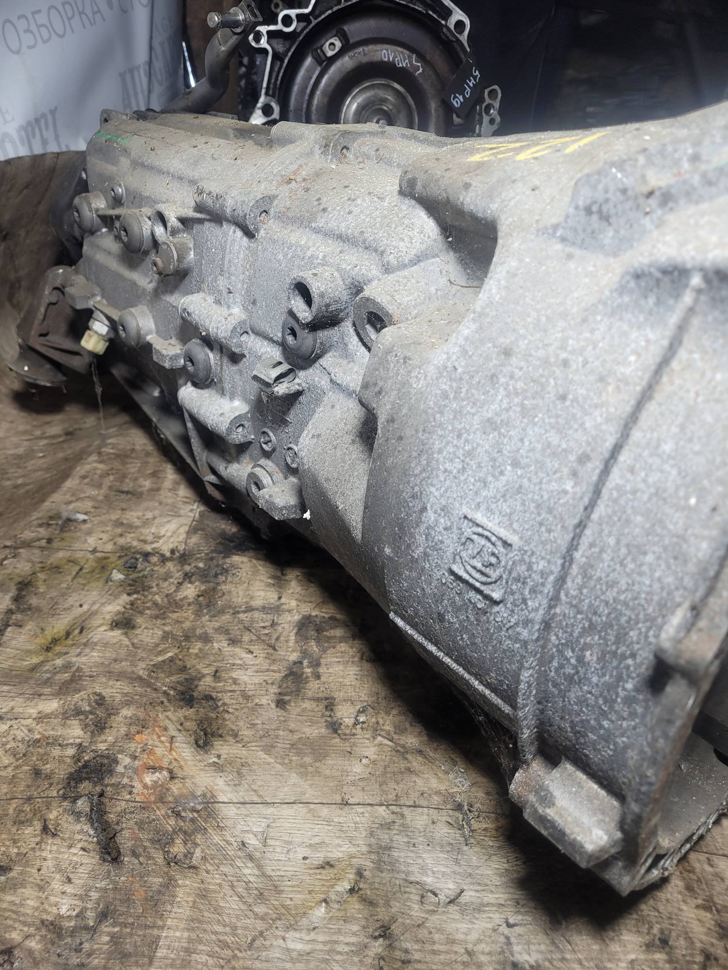 МКПП (Механічна коробка перемикання передач) bmw e90 2. 0d 1069401018