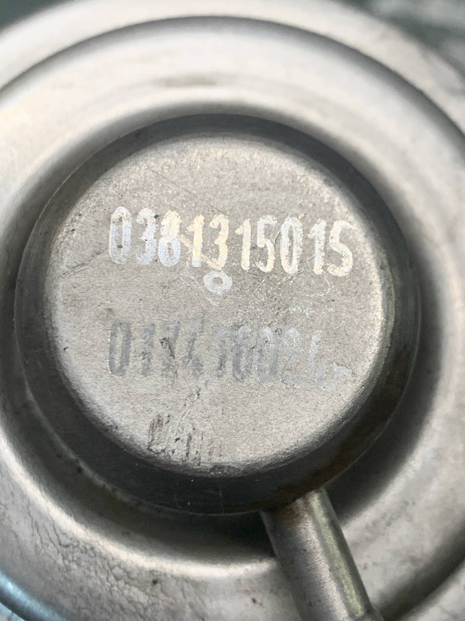 Клапан EGR механ VW Golf (V) 2003-2008 1.9tdi 038131501s