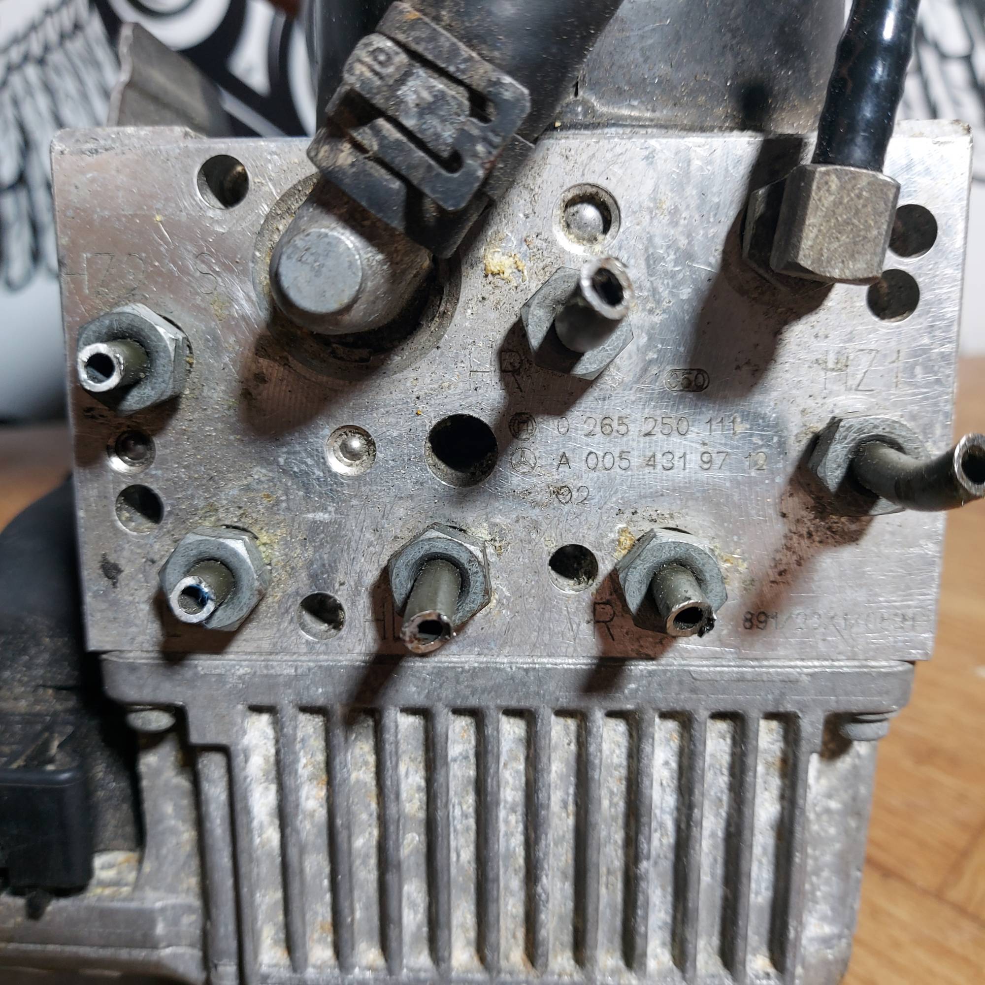 НАСОС ABS MERCEDES W211 A0054317112 0265960035