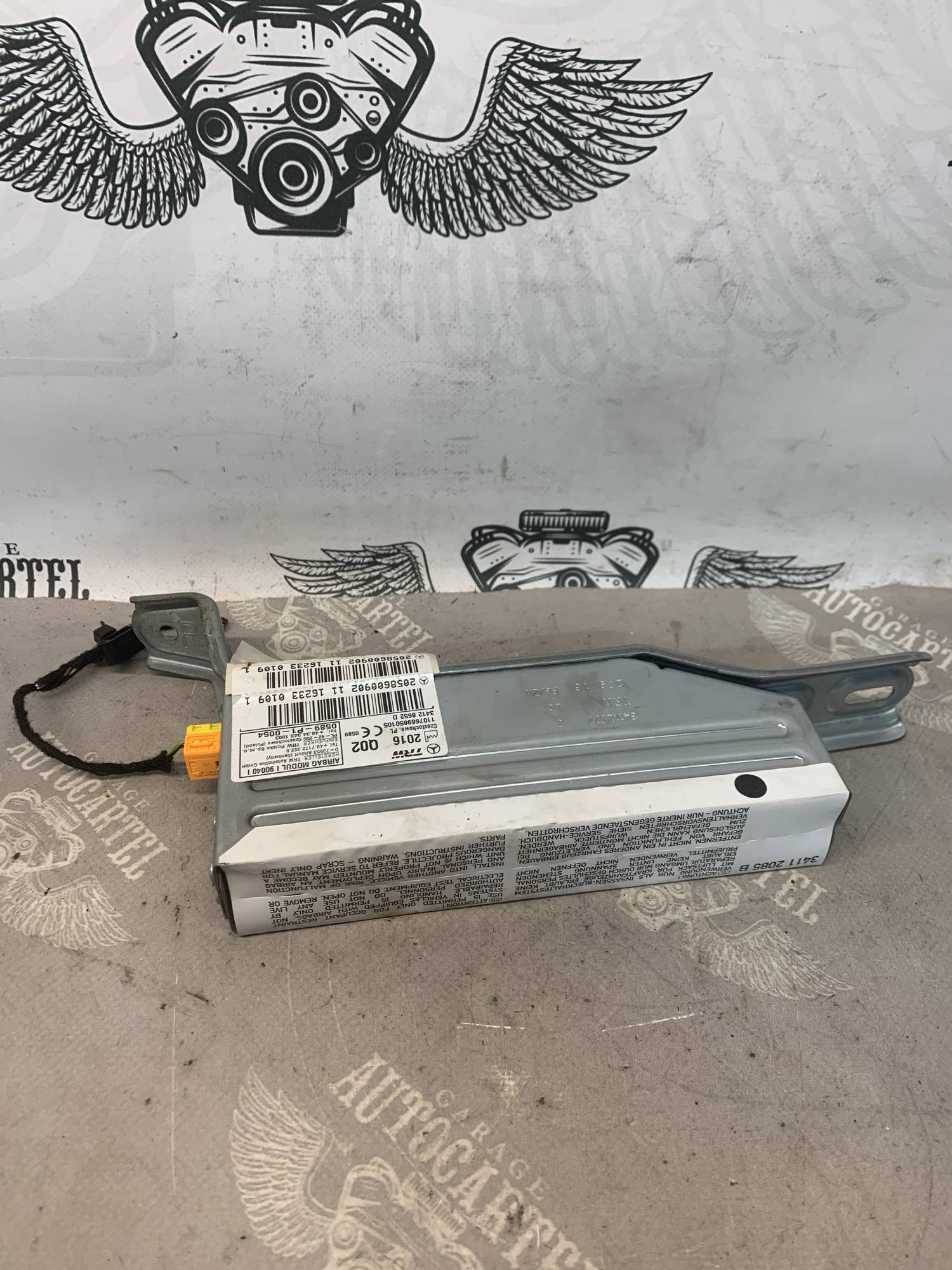 Подушка безпеки збоку (у сидіння) Mercedes Benz W205 2058600902