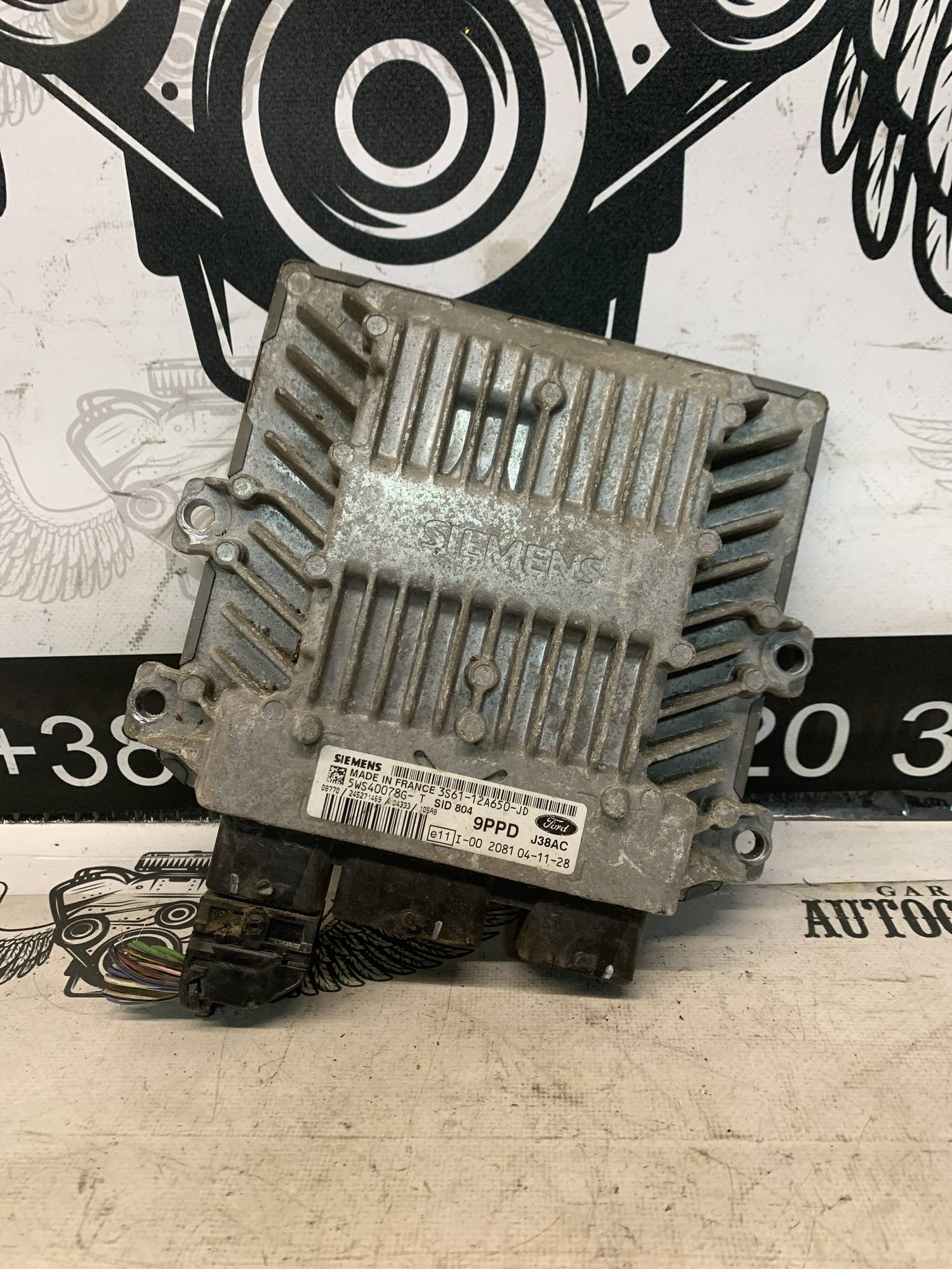 Блок керування двигуном, ЕБУ Ford fiesta mk6 1.4 d 3s6112a650jd