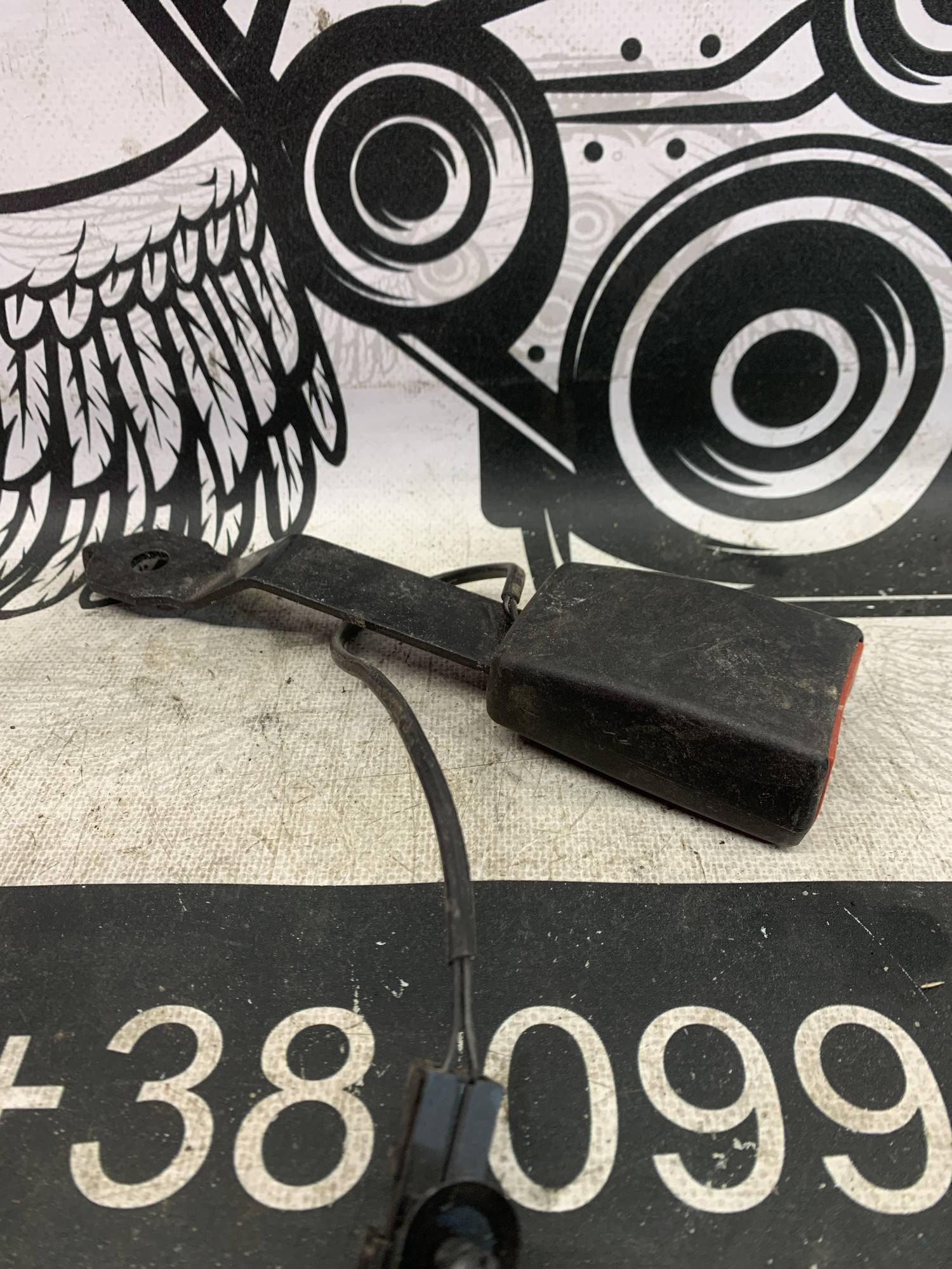 Замок безпеки передній правий renault clio 3 33030396