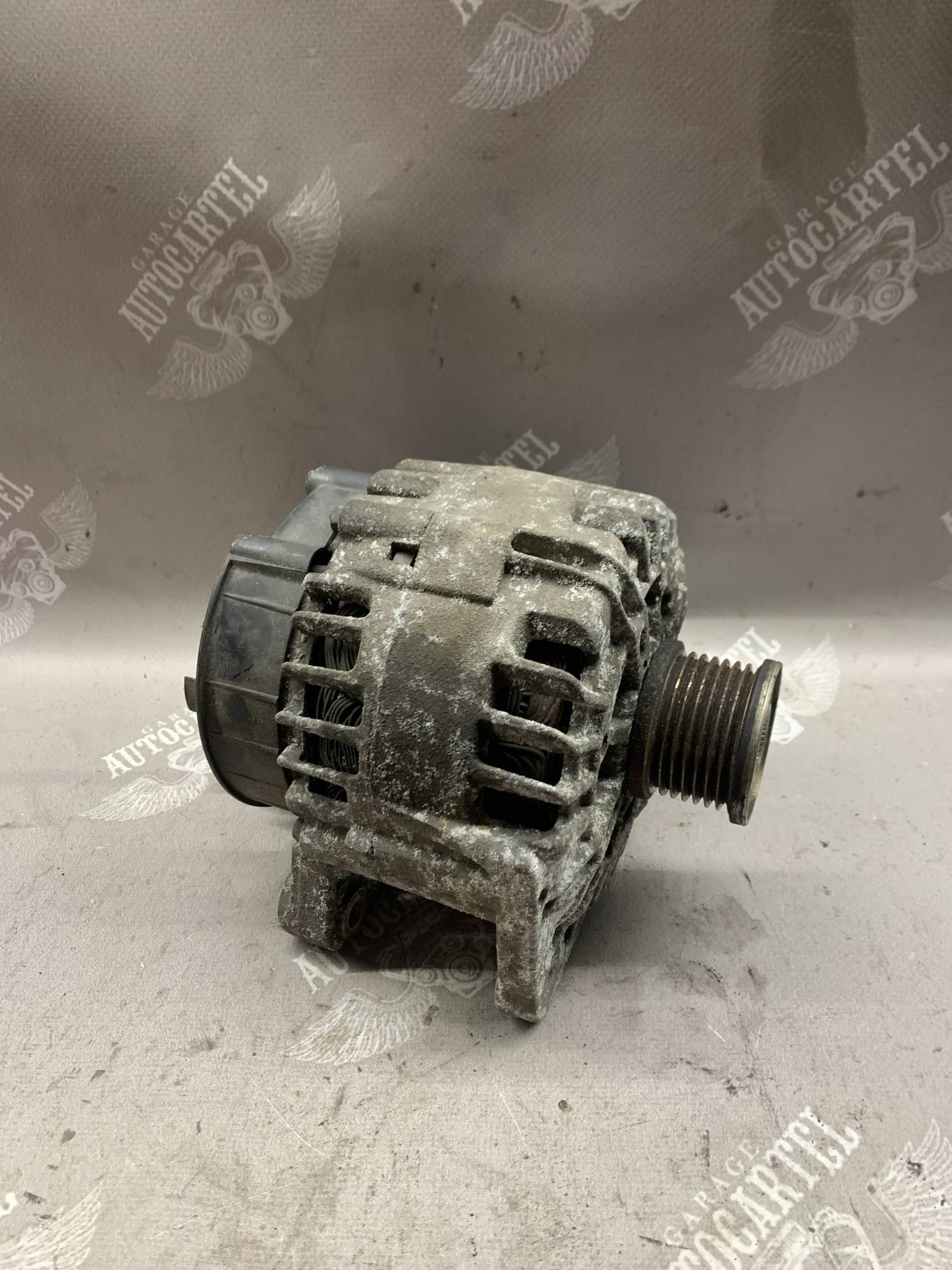 Генератор (150A 14B) Renault Trafic / Opel Vivaro / Nissan Primastar 2.0 dci (00-14) 8200404459-g