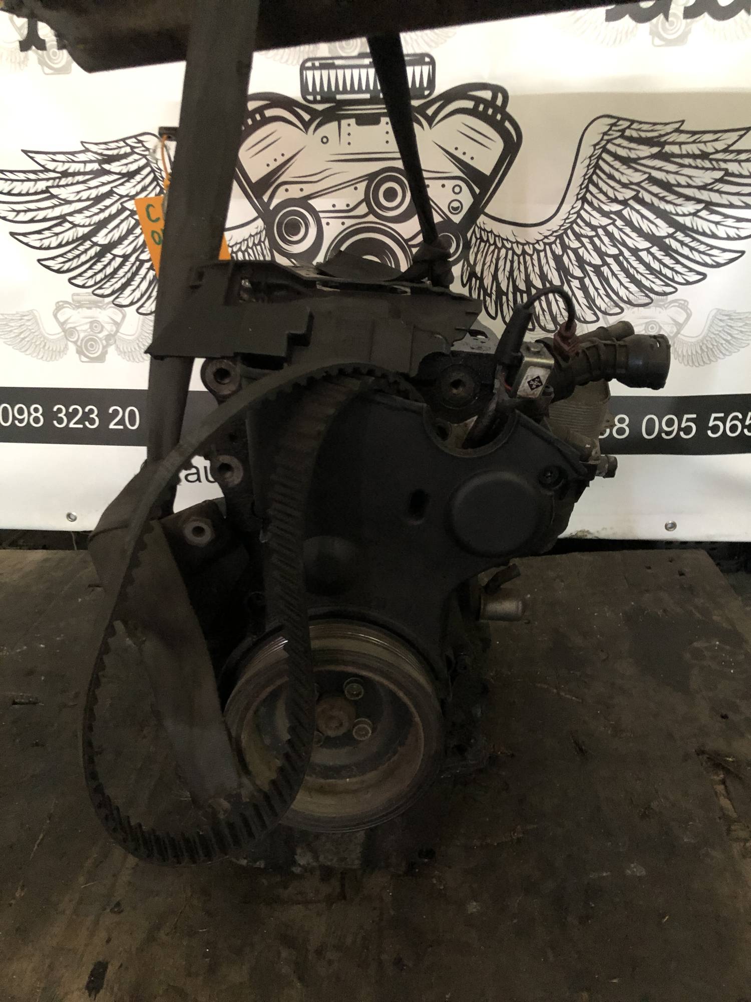 Комплектацію уточняти Блок двигуна 04l023a clh Skoda Octavia A7,