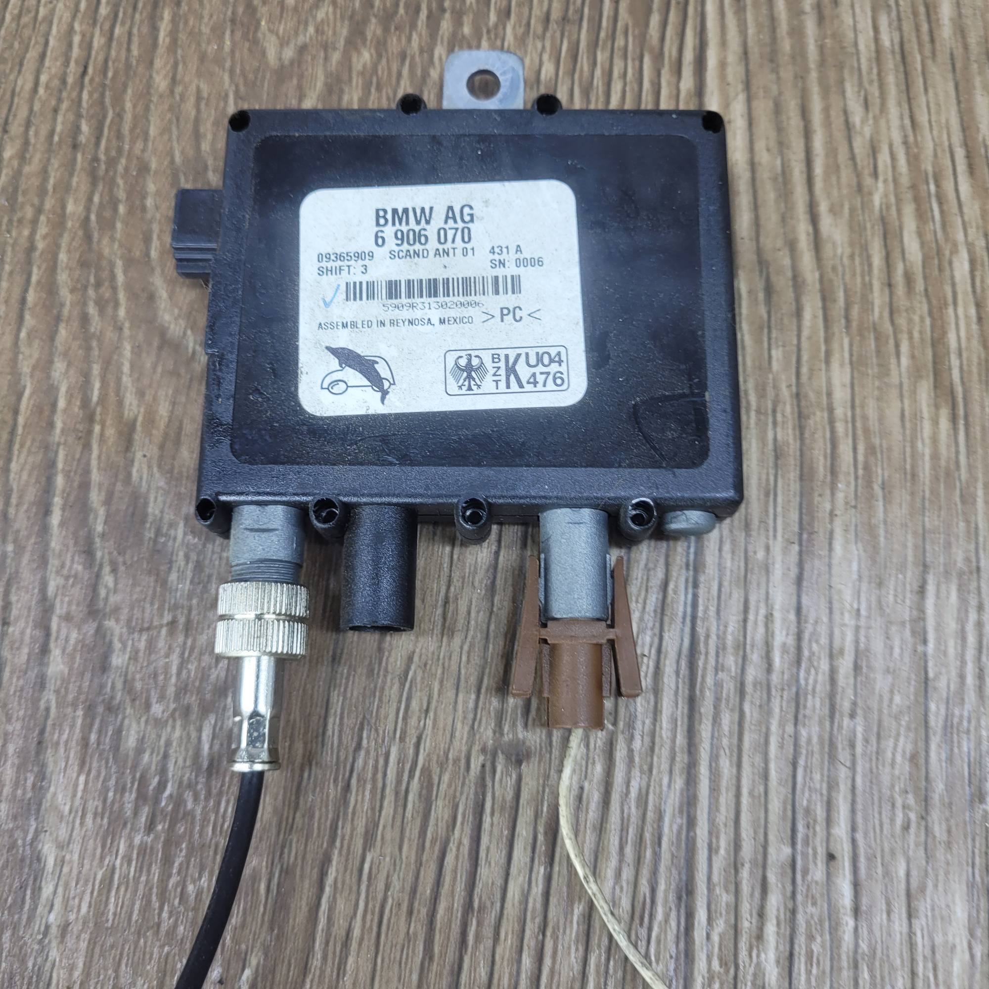 6906070 Блок кеування радіо BMW E53