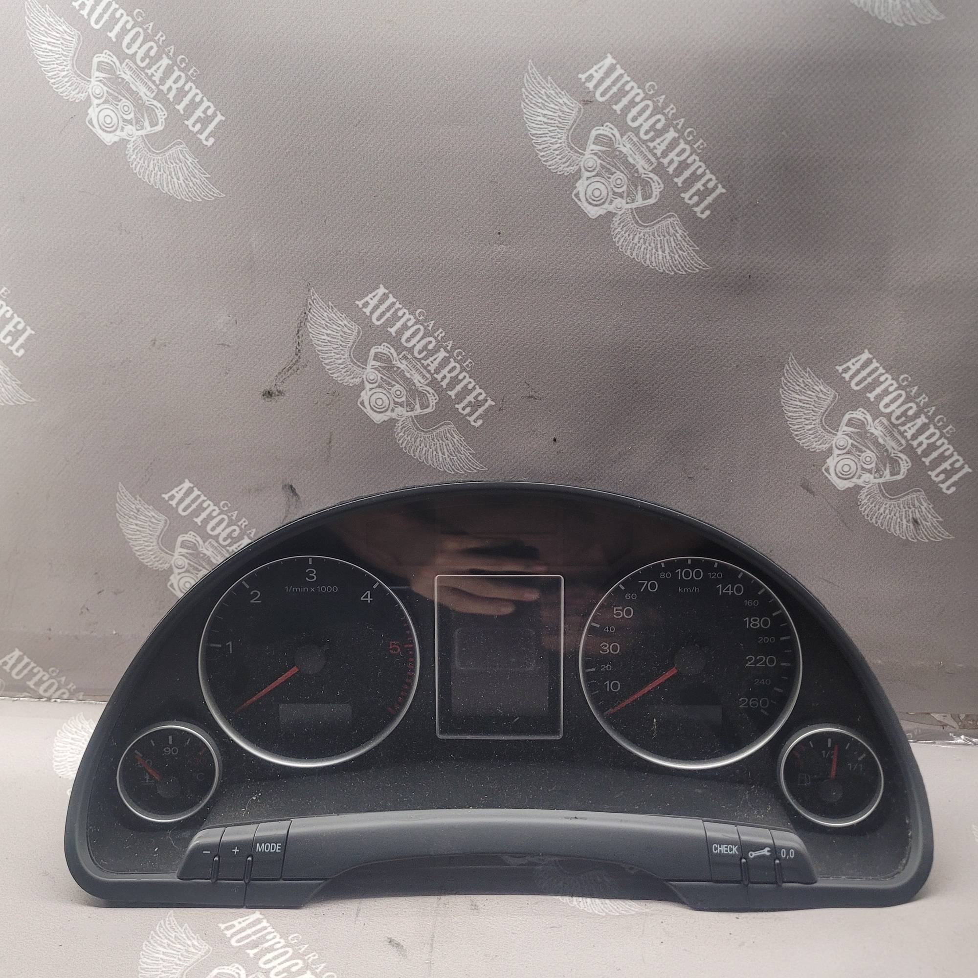 1036901830 Панель приладів Audi A4 B6 2001-2004 1.9 TDI
