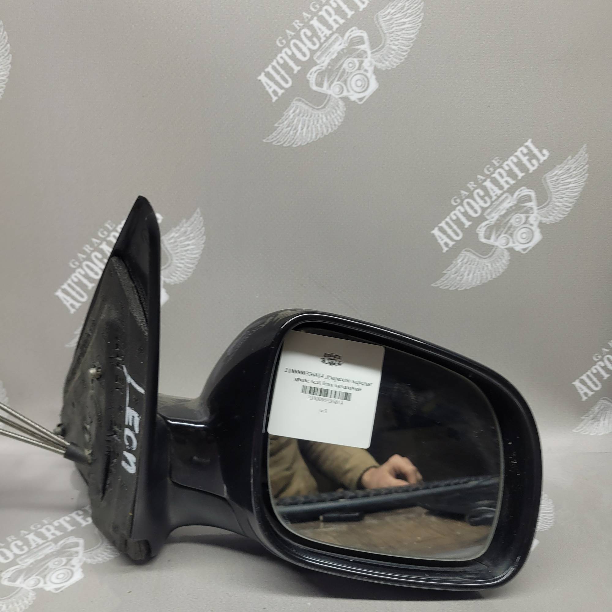 2100000336814 Дзеркало переднє праве seat leon механічне