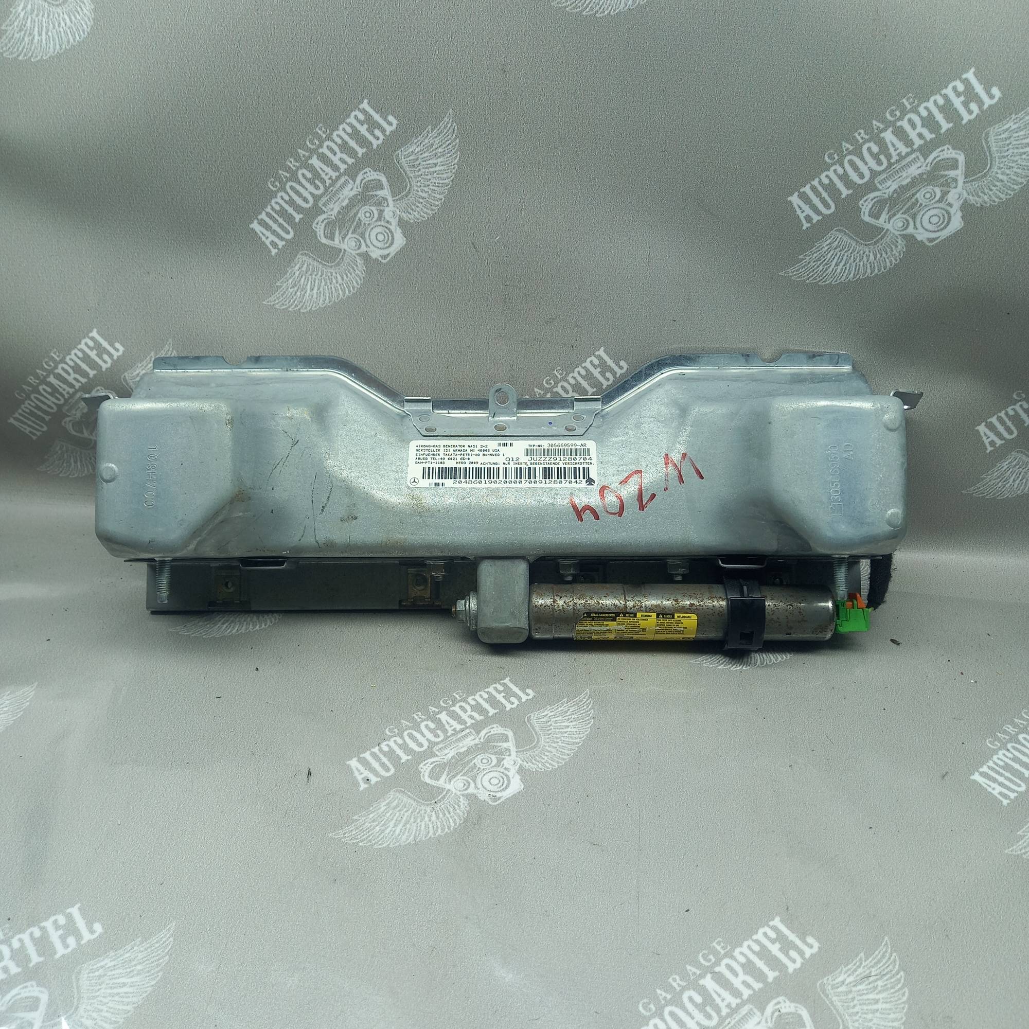 Подушка безпеки пасажира Mercedes W204 2048601902