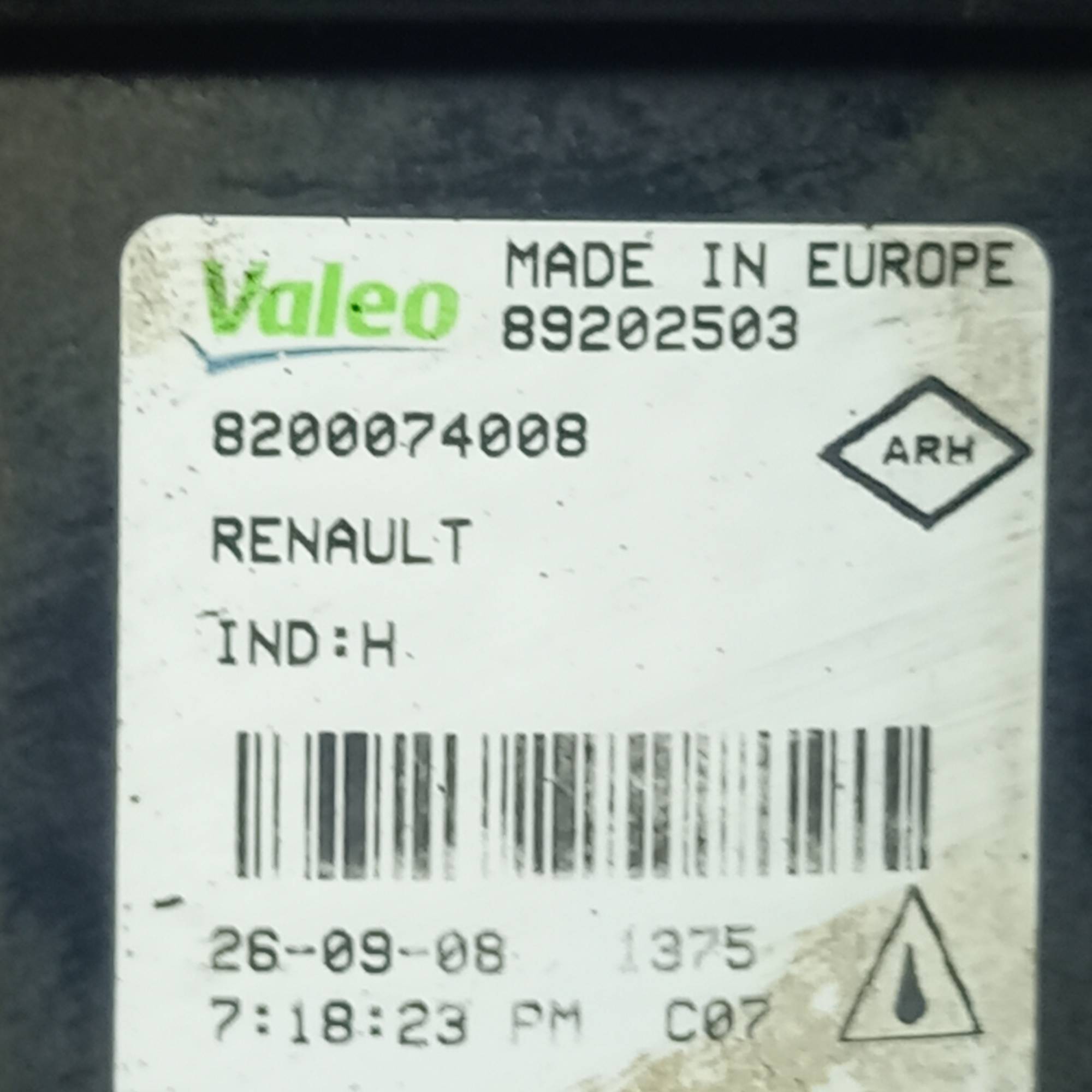 Фара противотуманна передня ліва / права Renault Sandero Stepway 89202503