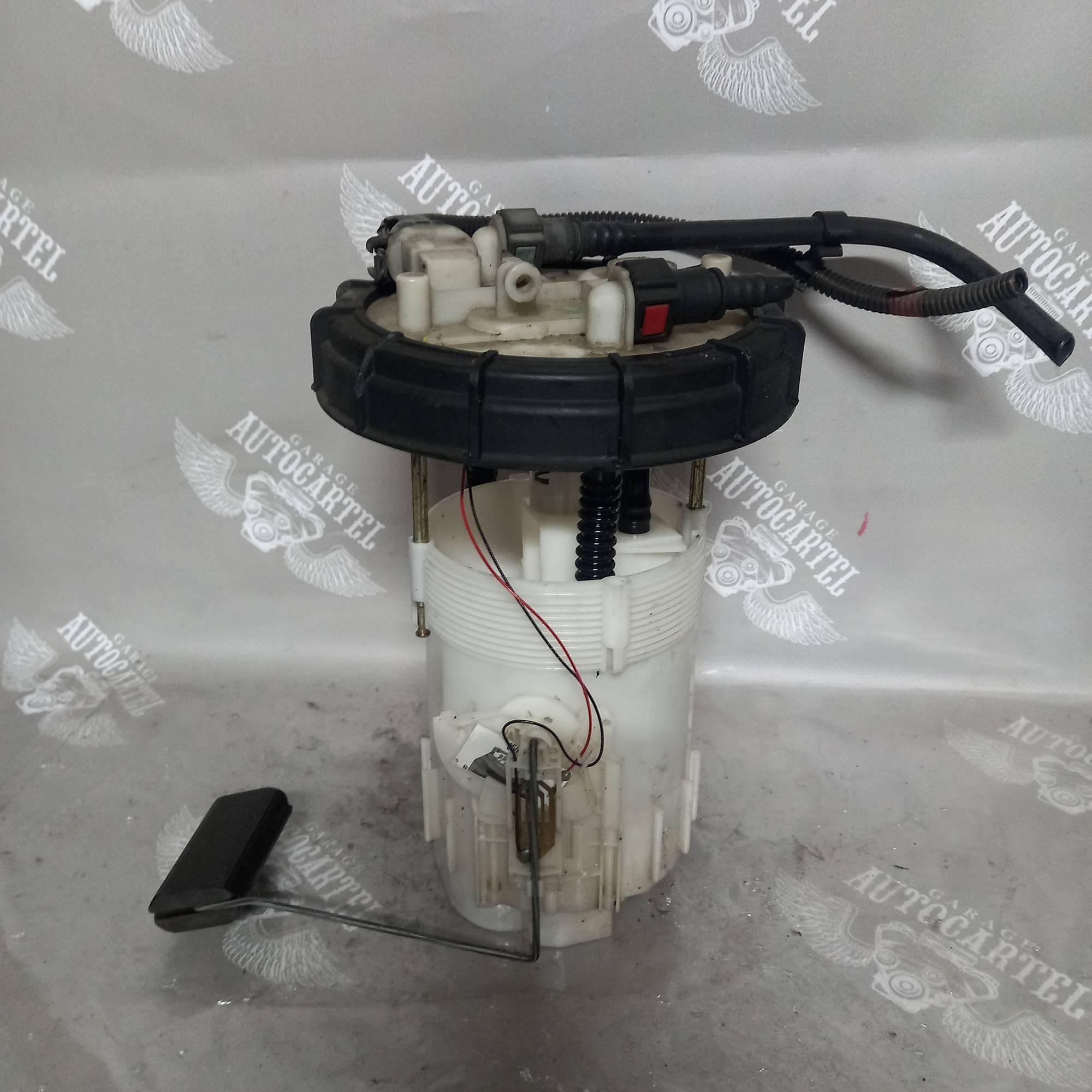 Датчик рівня палива в баку ( колба) Renault Master 8200258350B