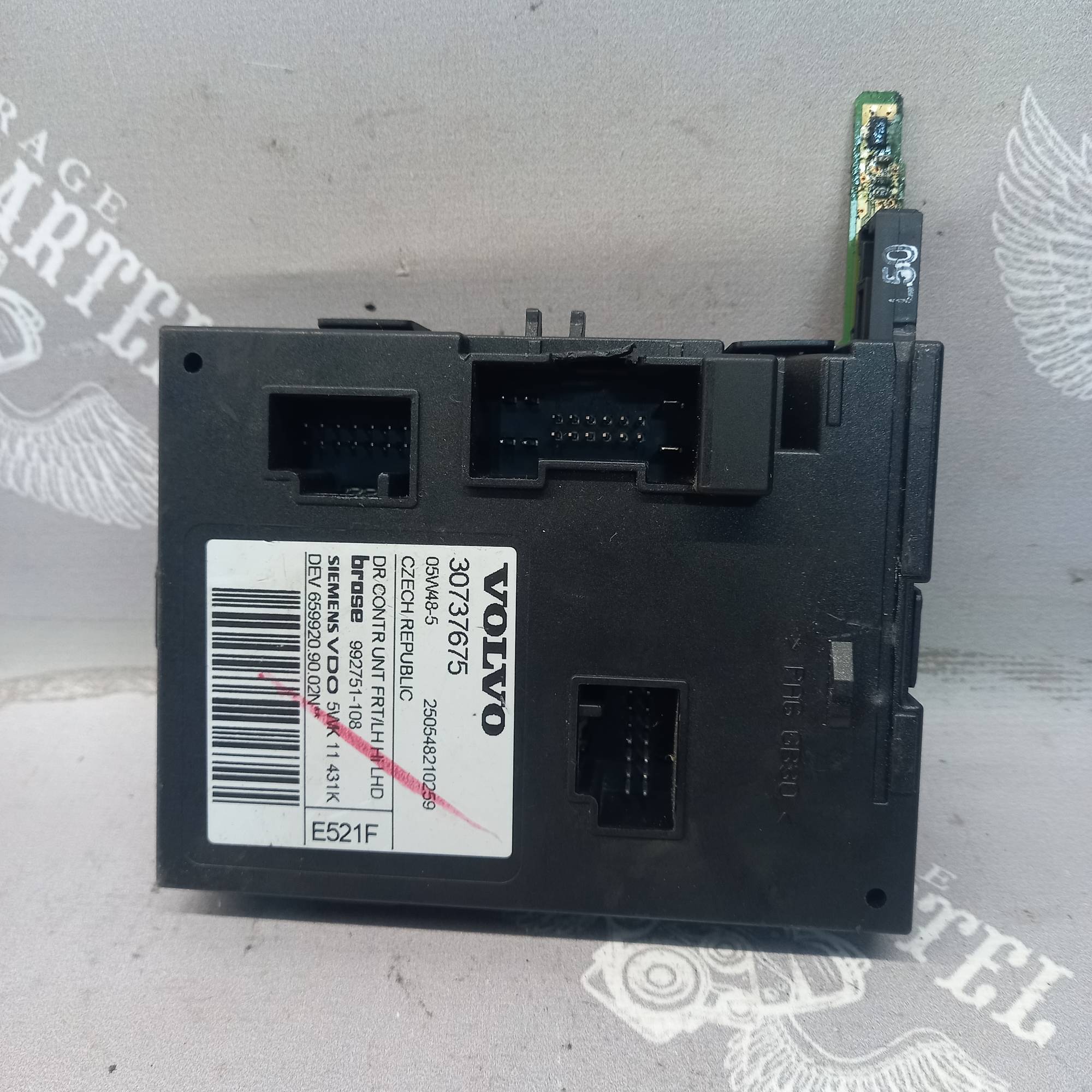 30737675 блок управління склопідйомника лівий передній Volvo V50 2003-2012