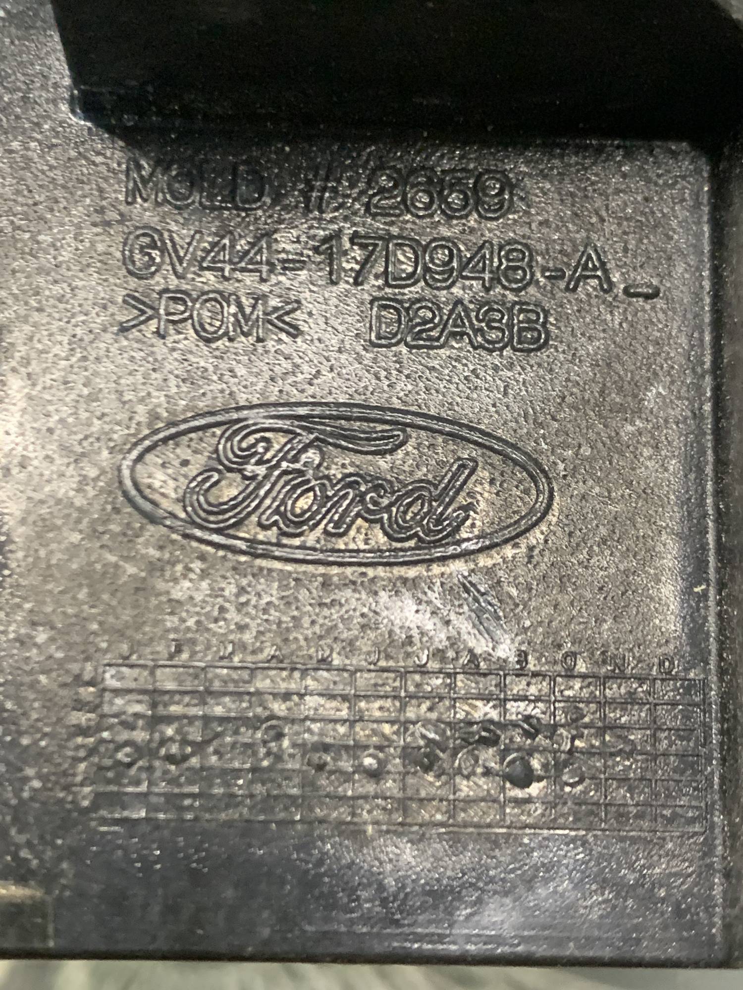 Кріплення бампера праве заднє Ford Kuga gv44-17d948-a