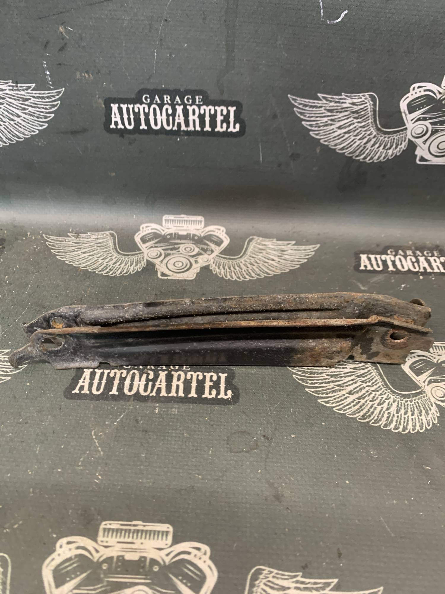 Кронштейн бампера mercedes w245 Кронштейн бампера mercedes w245