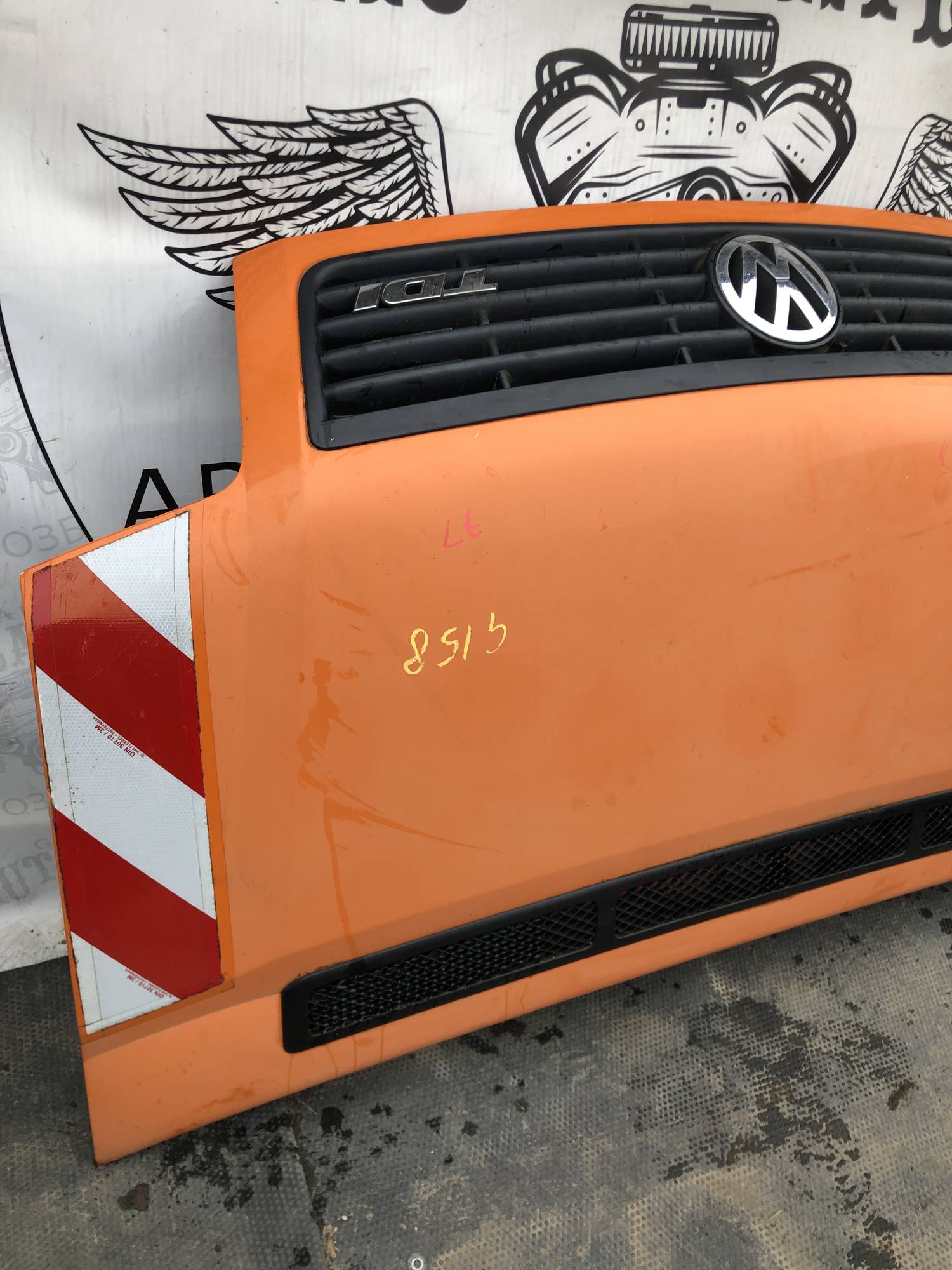 21722875 Капот Volkswagen LT 1996-2005