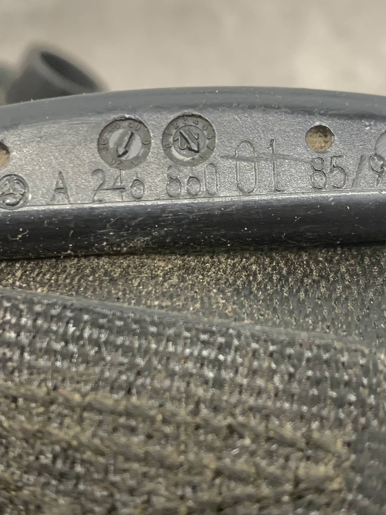 Ремінь безпеки передній лівий MERCEDES B W246 a2468600185