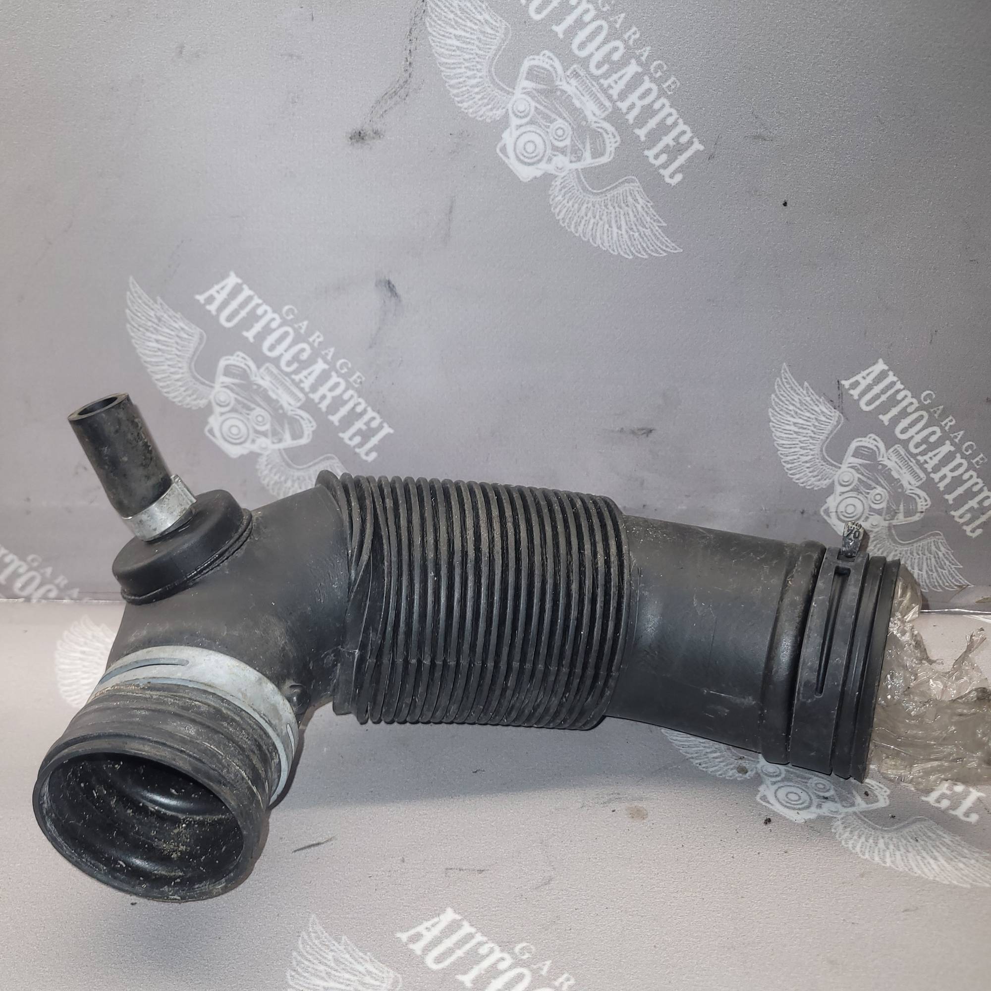 Патрубок повітряного фільтра 5J0129684 VAG, Шкода Фабія, VW Polo, Skoda Roomster