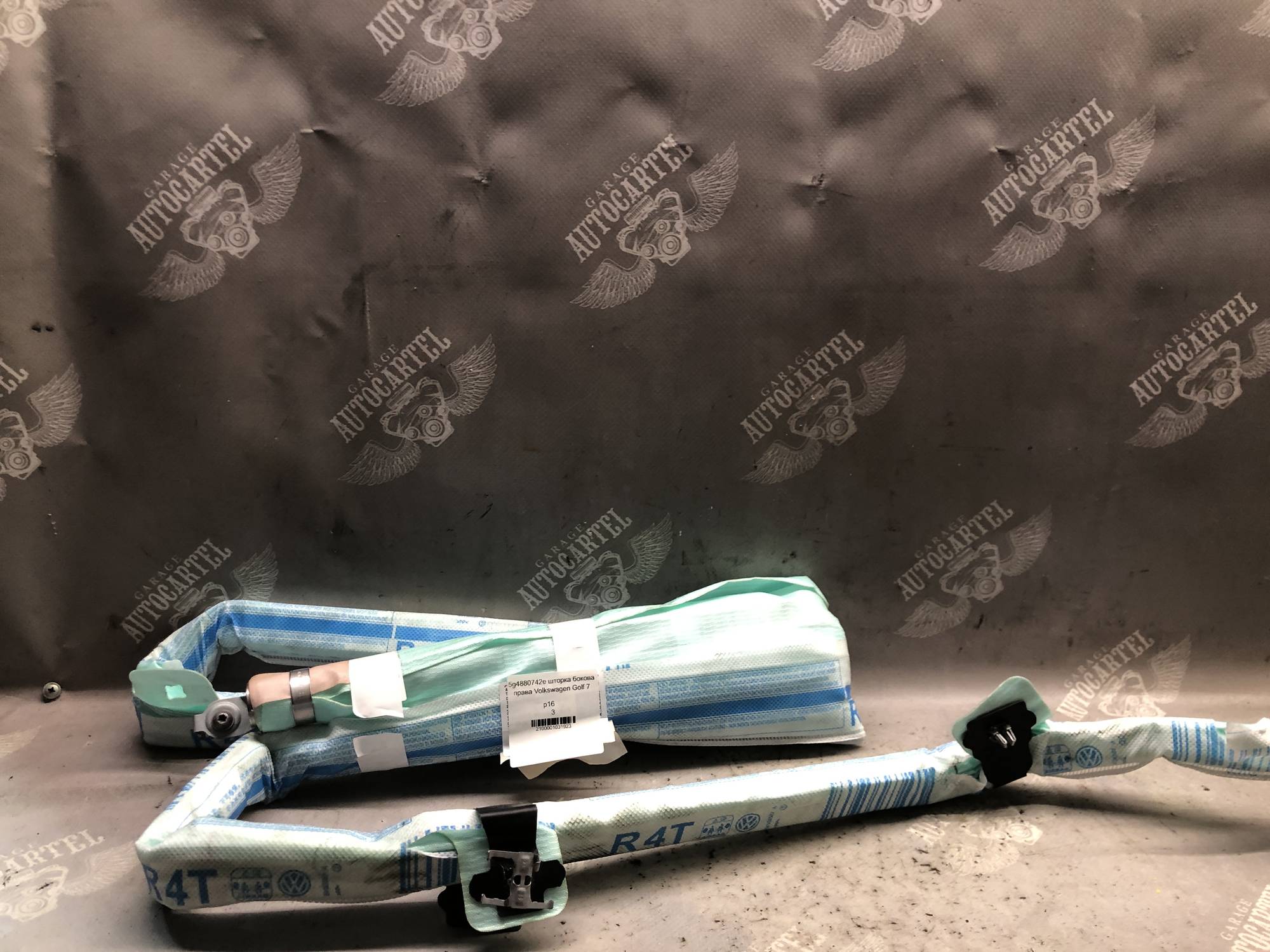 5g4880742e шторка бокова права Volkswagen Golf 7