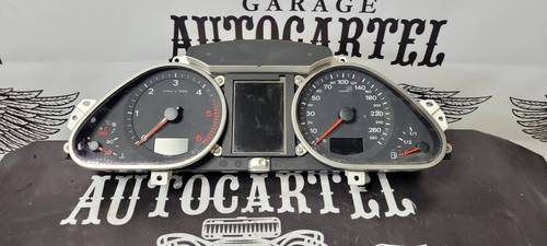 4f0920931d Панель приладів Audi A6 C6 2004-2011
