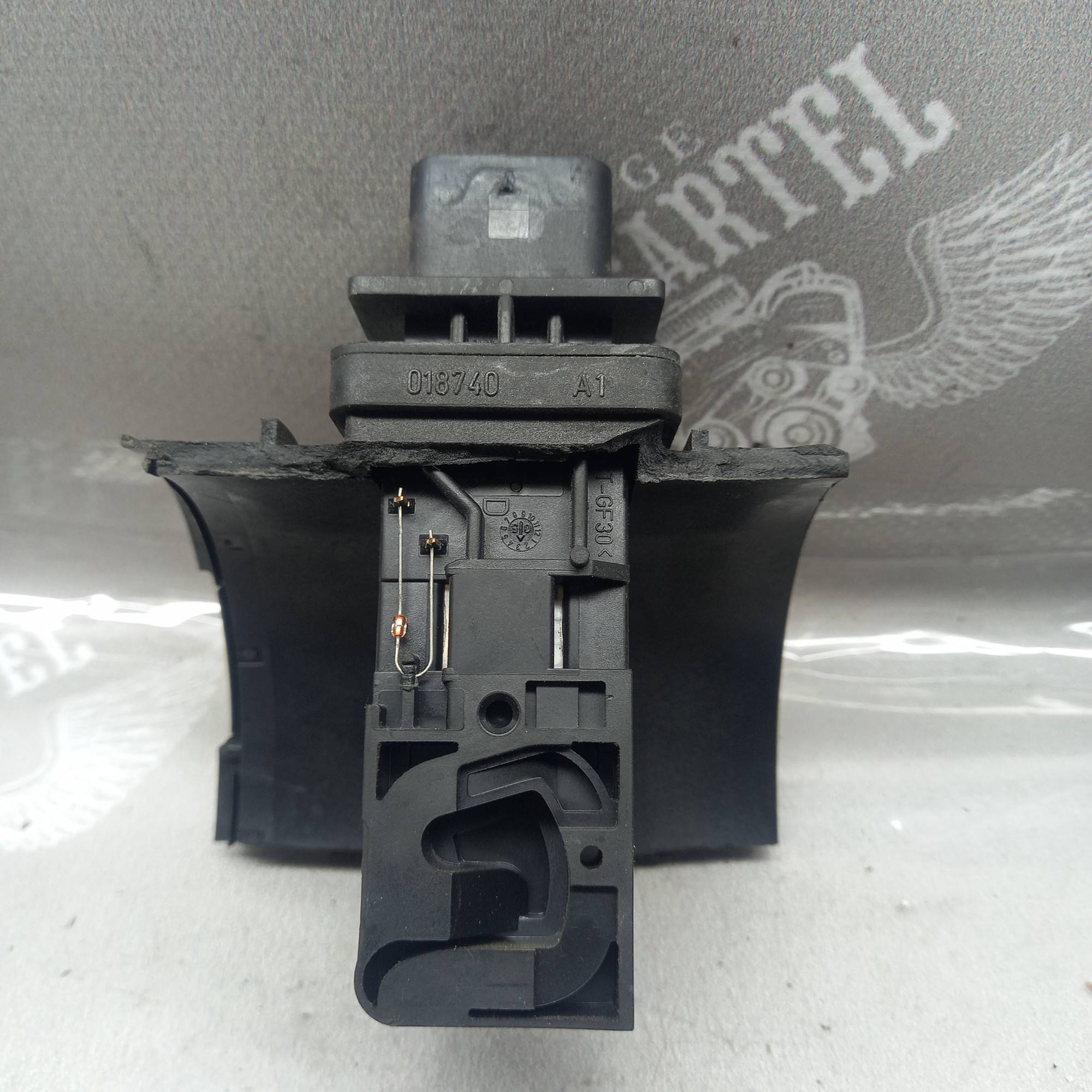 Витратомір повітря Mercedes Benz CLS W219 W211 3.5 v6 a2730040849