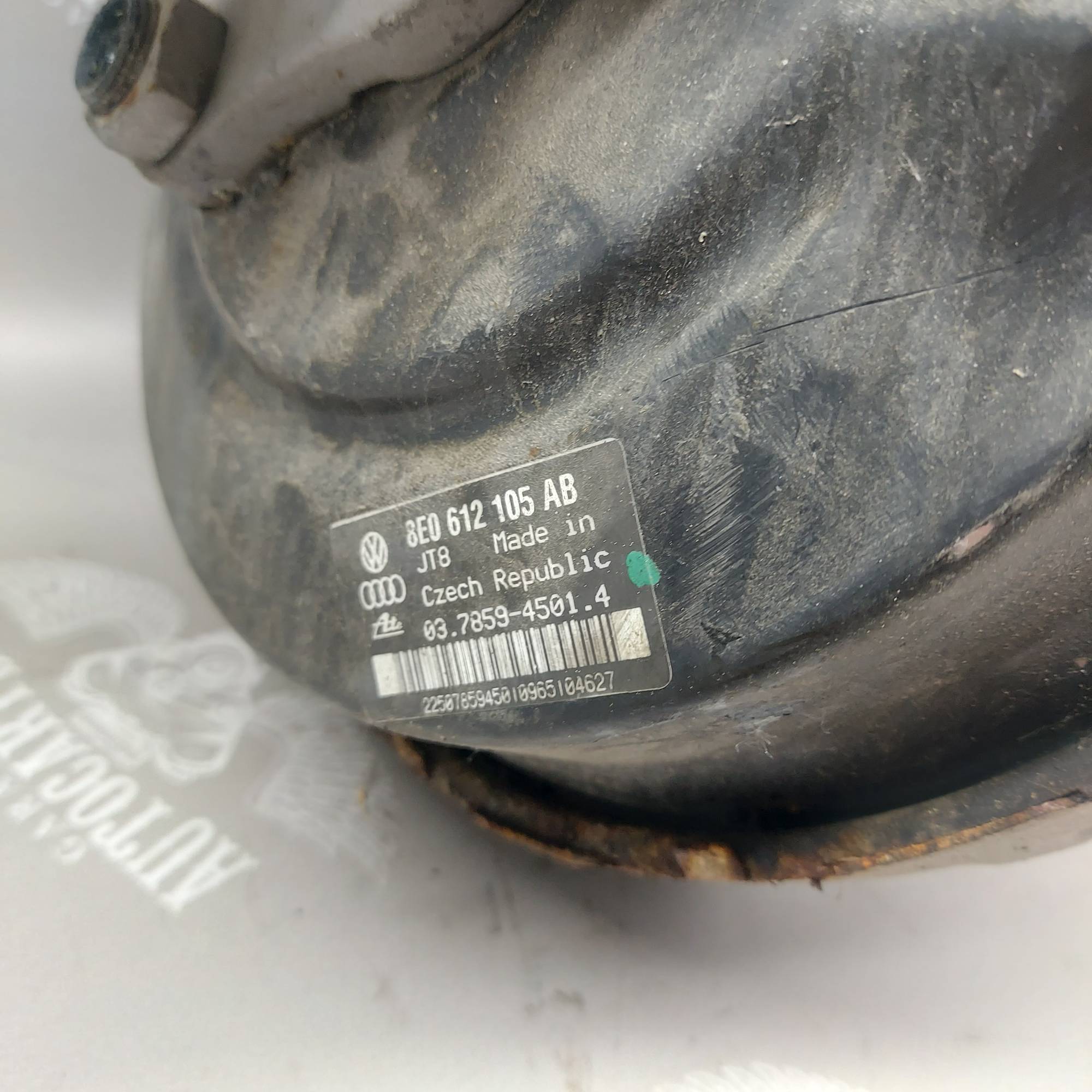 Вакуумний підсилювач гальм з ГТЦ Audi A4 B7 8E0612105AB