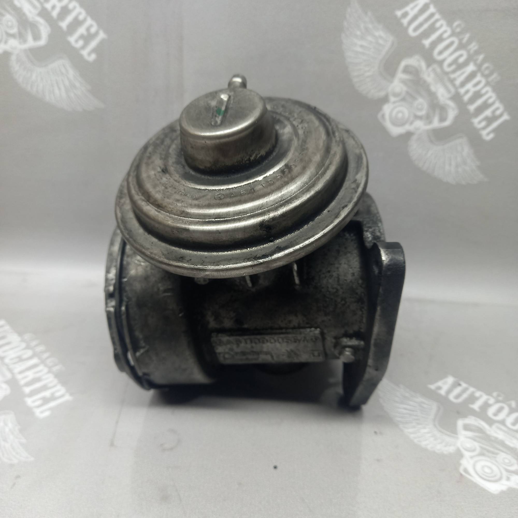 Клапан EGR (мех.) Mercedes E-Class W210 / C-Class W203 2.2 / 2.7 cdi (96-07) a6110900554