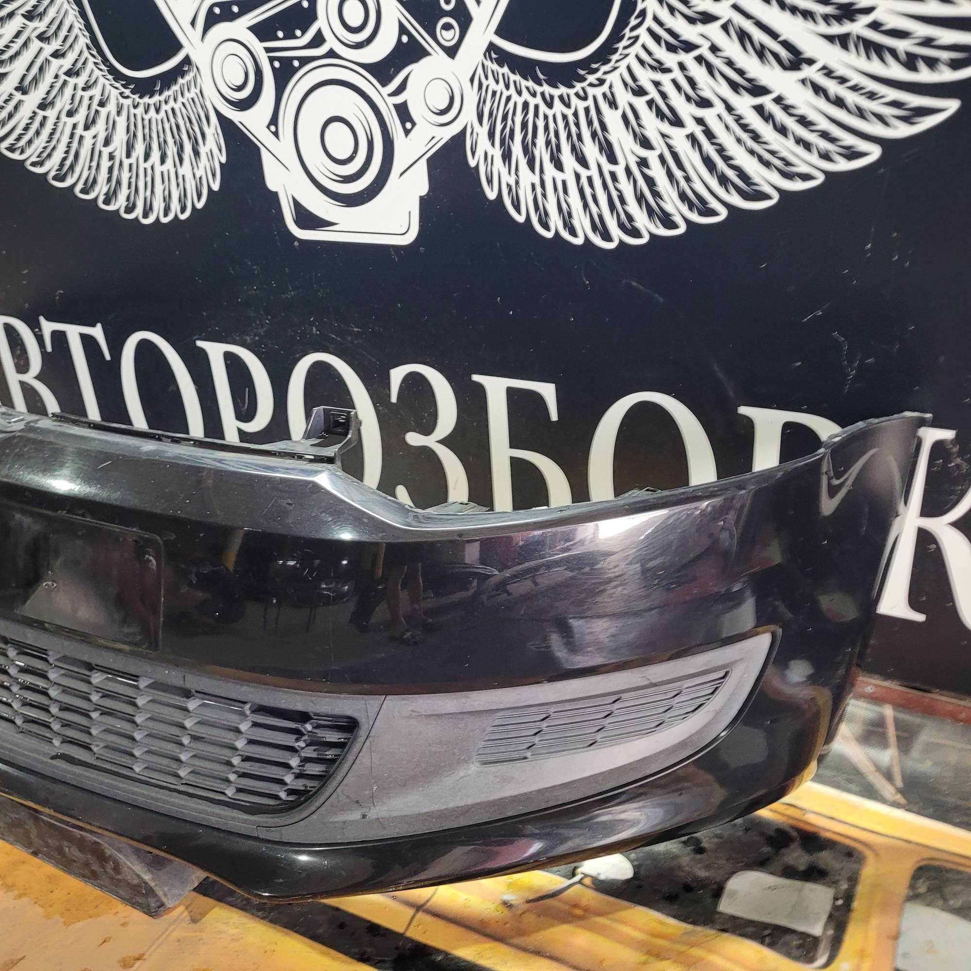 Бампер передній Volkswagen Polo 6r 21413919