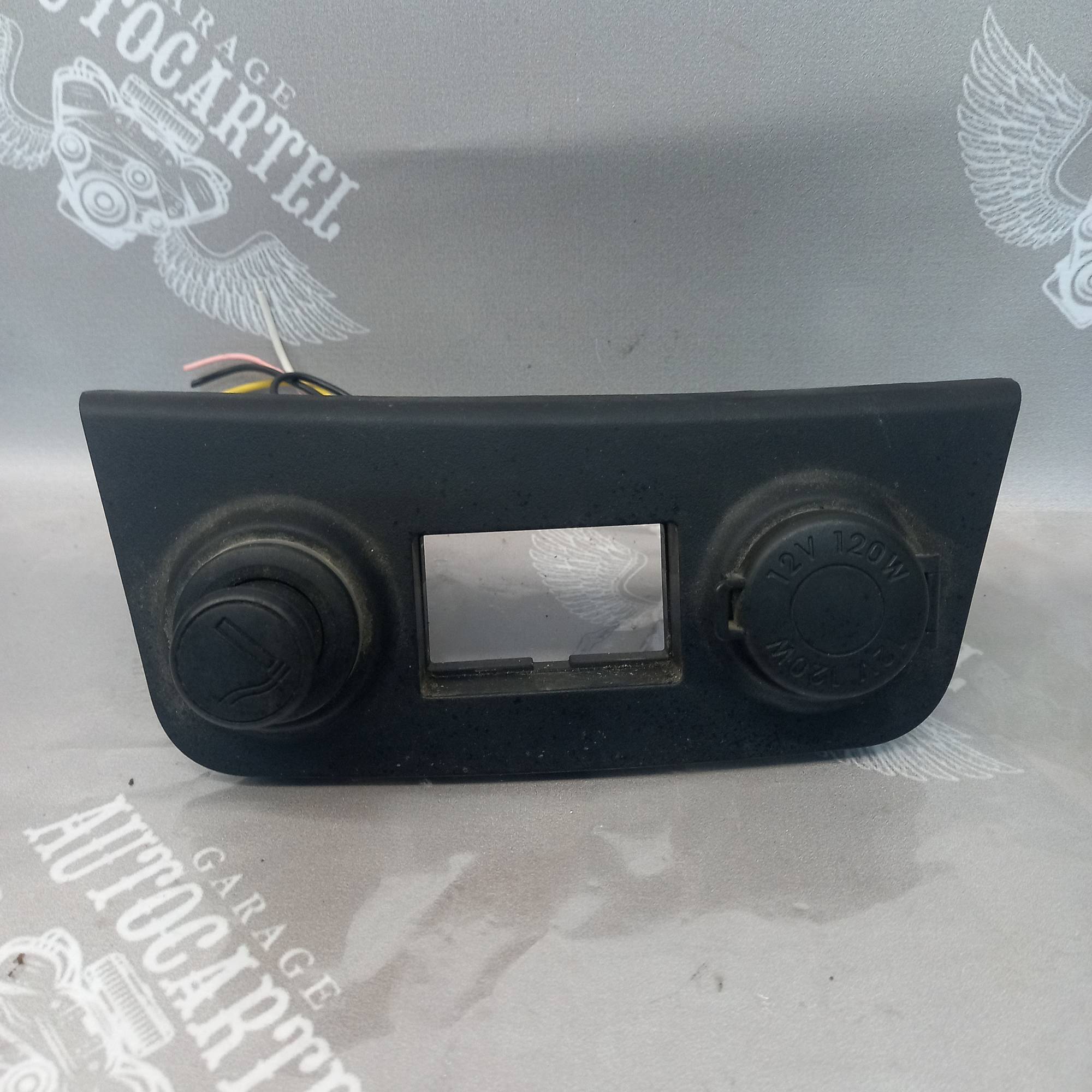 Розетка гнізда прикурювача hyundai i30 i 2010 84621-2r000
