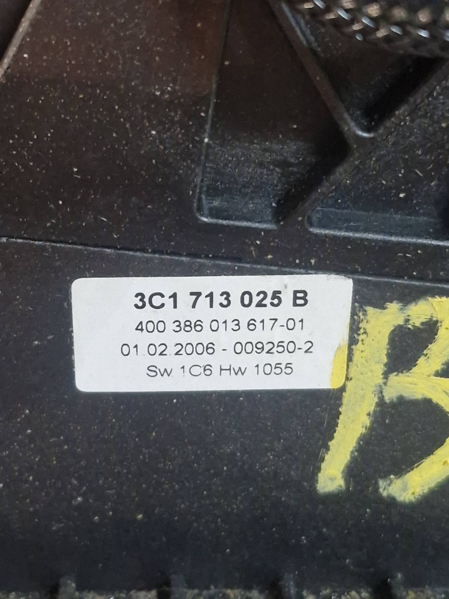 СЕЛЕКТОР ПЕРЕДАЧ АВТОМАТ VW PASSAT B6 3C1713025B