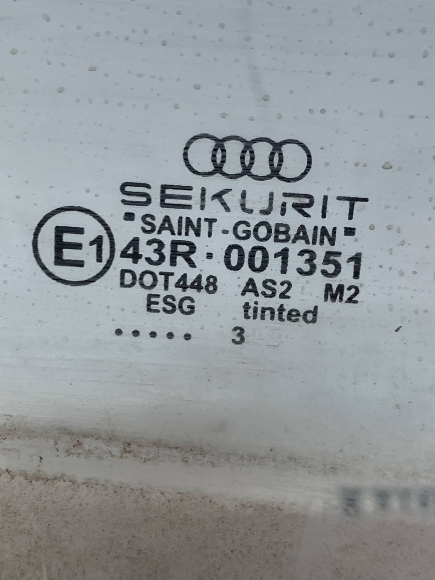 Скло дверей заднє праве Audi A4 B6, 43r-001351, 21808043