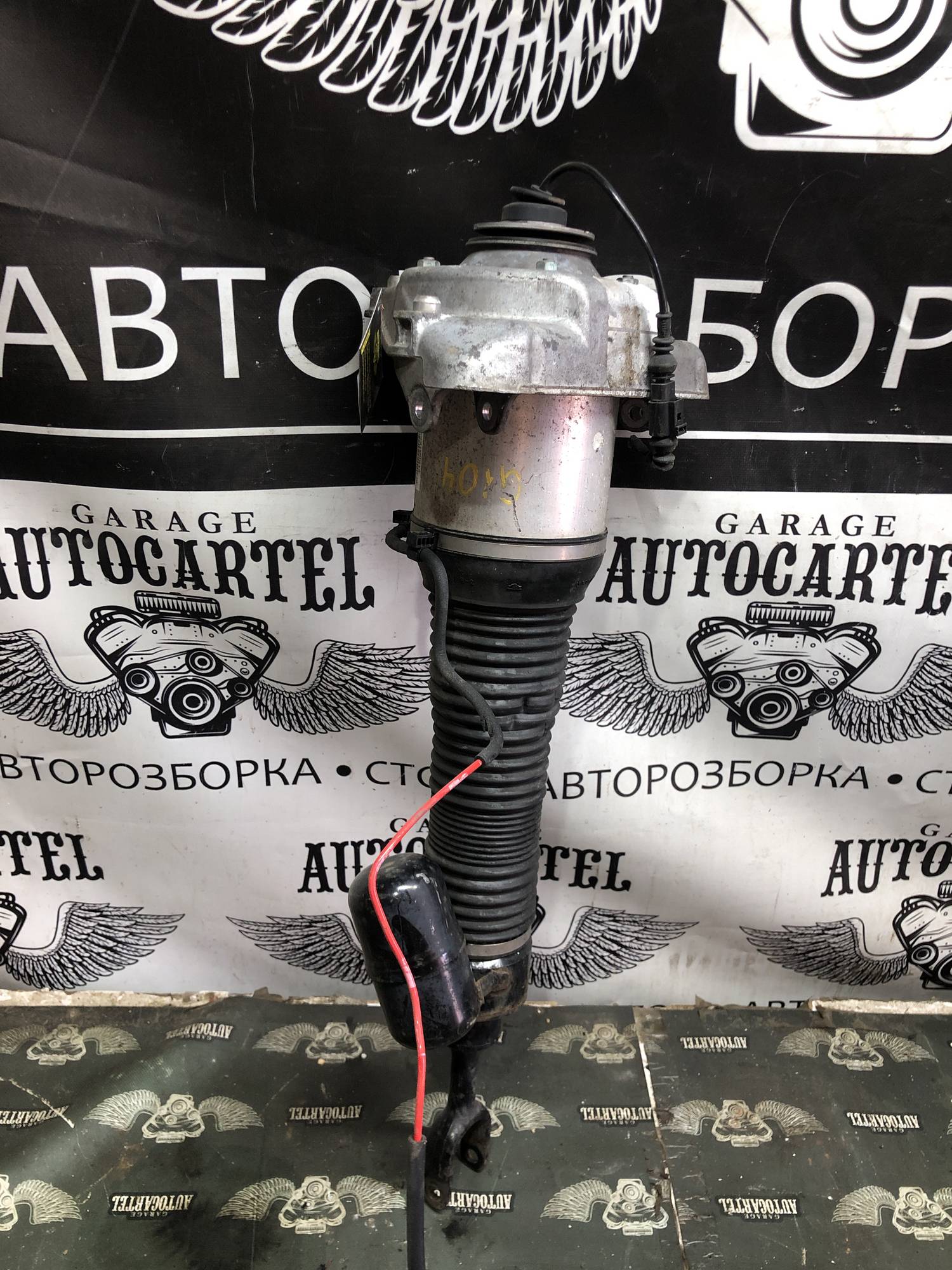 3d0616039t Амртизатор передній лівий Volkswagen Phaeton
