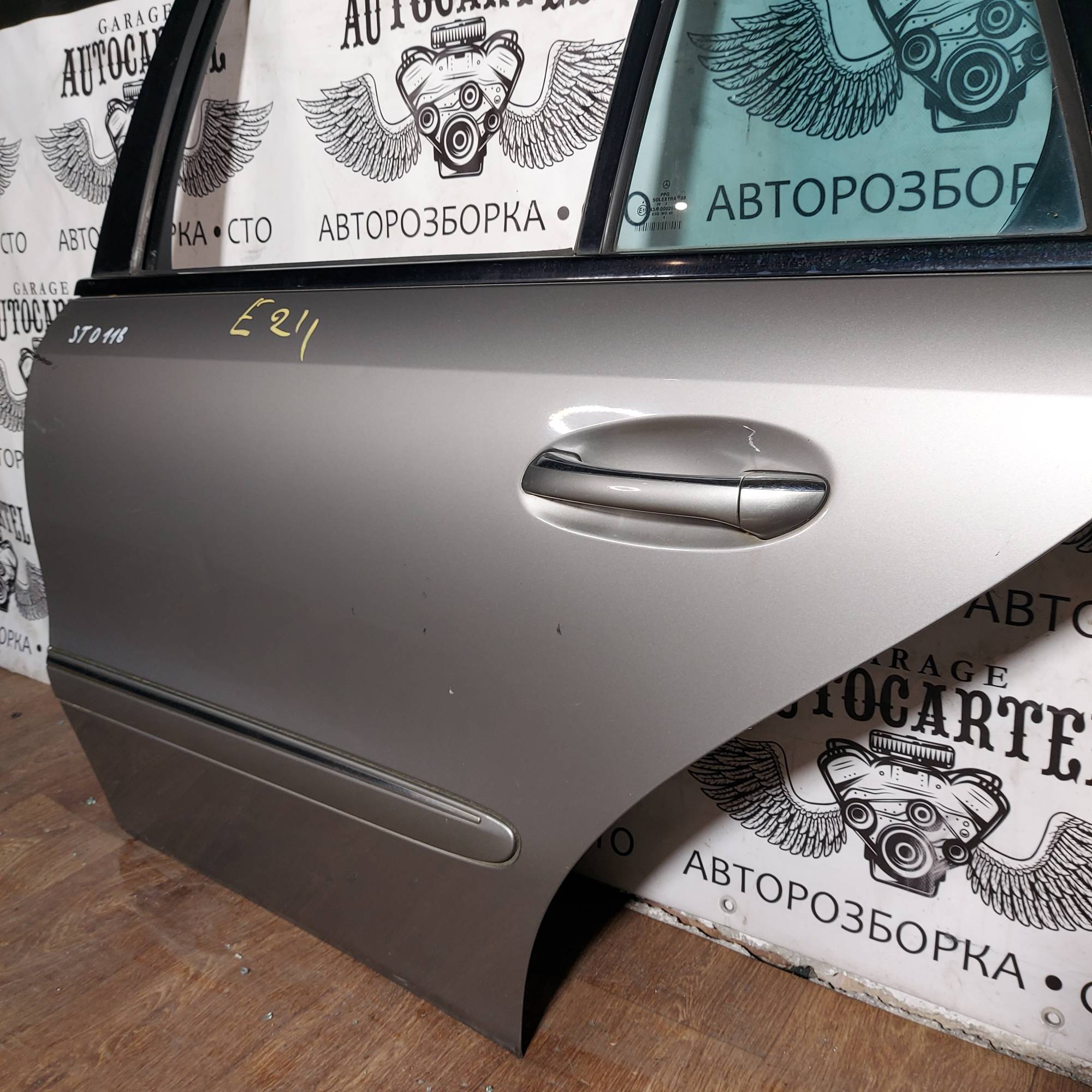 Двері задні ліві Mercedes E-class W211 2003-2009 універсал ST0118